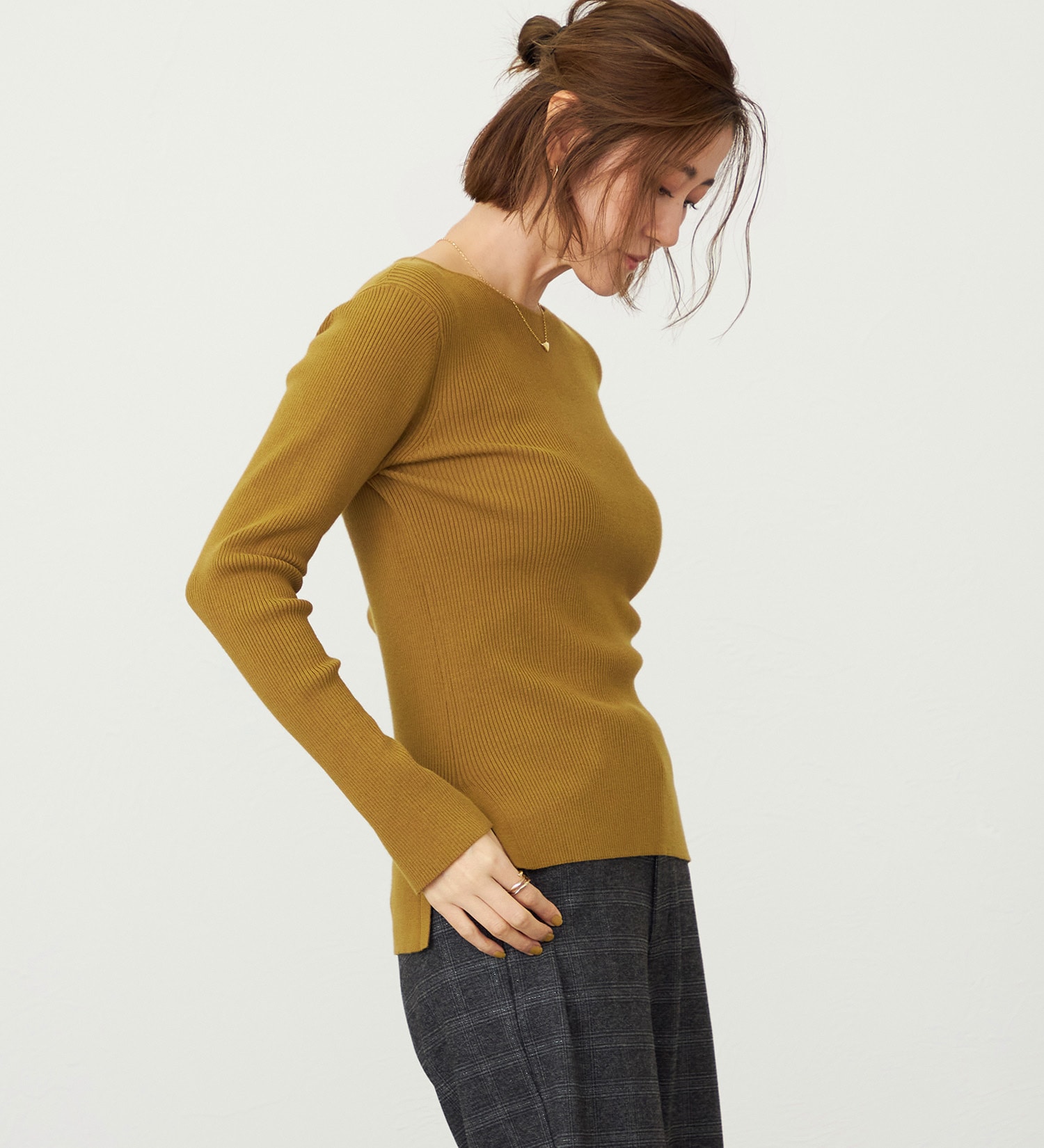 SOMETHING(サムシング)の【GISELe 10月号掲載】SOMETHING ボートネックロングスリーブニット|トップス/ニット/セーター/レディース|キャメル