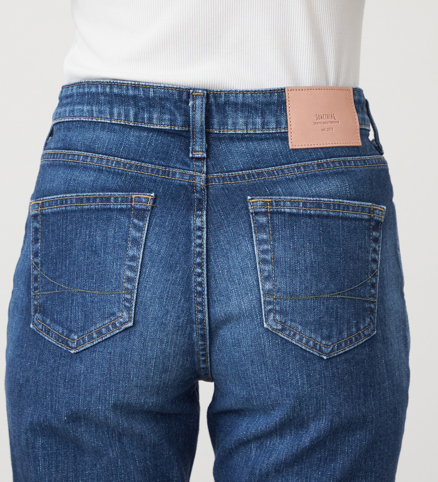 SOMETHING(サムシング)のSOMETHING LISA NOUVEAU FLARE/フレアデニムパンツ|パンツ/デニム/ジーンズパンツ/レディース|中色ブルー