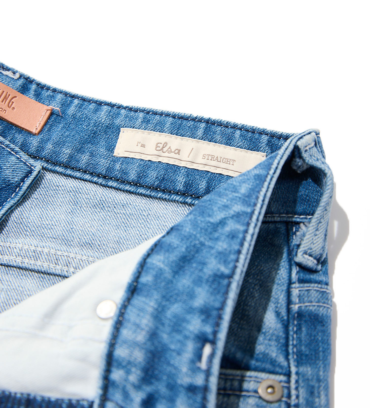 SOMETHING(サムシング)のSOMETHING  LISA NOUVEAU FLARE/フレアデニムパンツ|パンツ/デニム/ジーンズパンツ/レディース|淡色ブルー