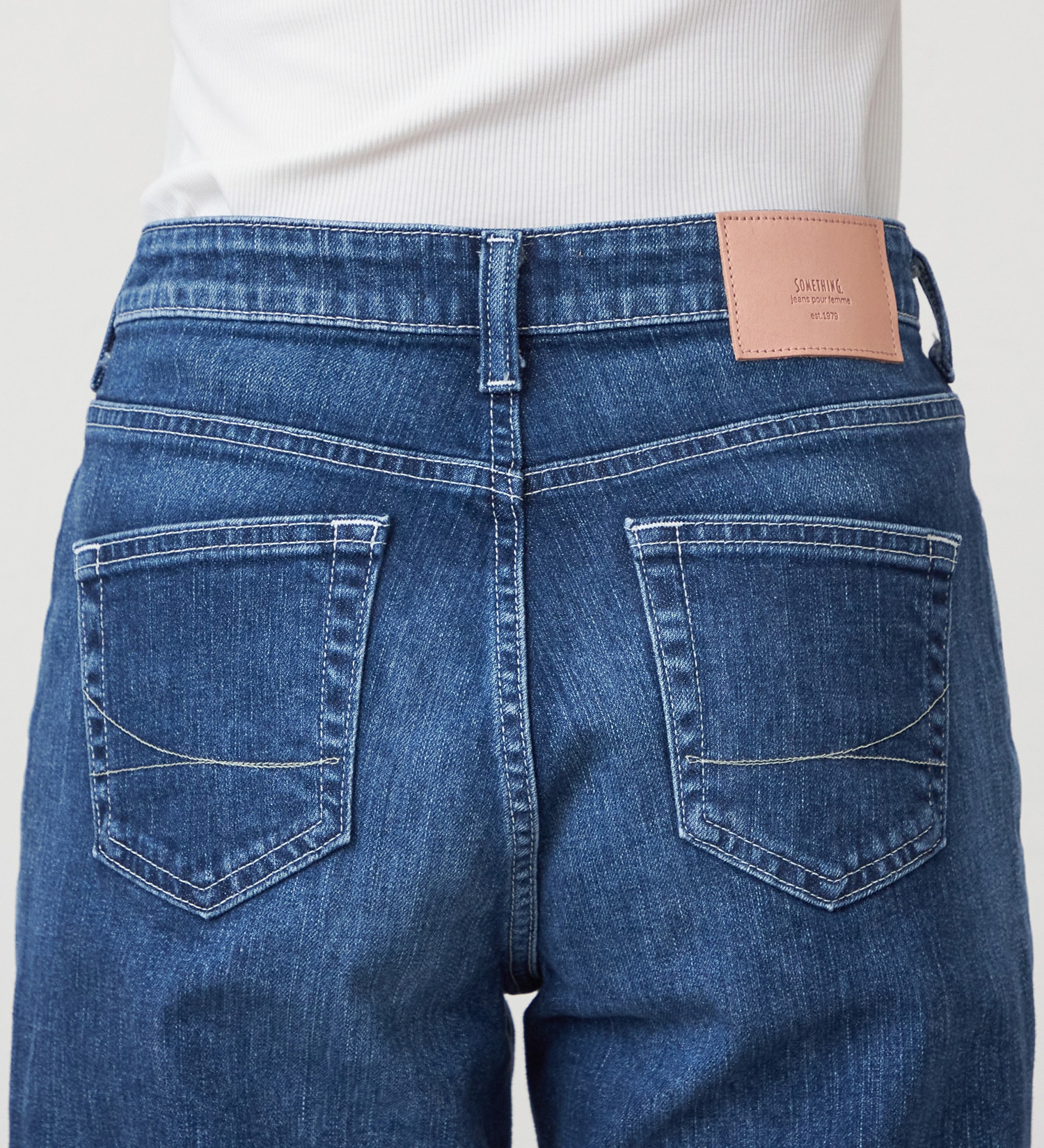 SOMETHING(サムシング)のSOMETHING ELSA NOUVEAU STRAIGHT/ストレートデニムパンツ|パンツ/デニム/ジーンズパンツ/レディース|中色ブルー