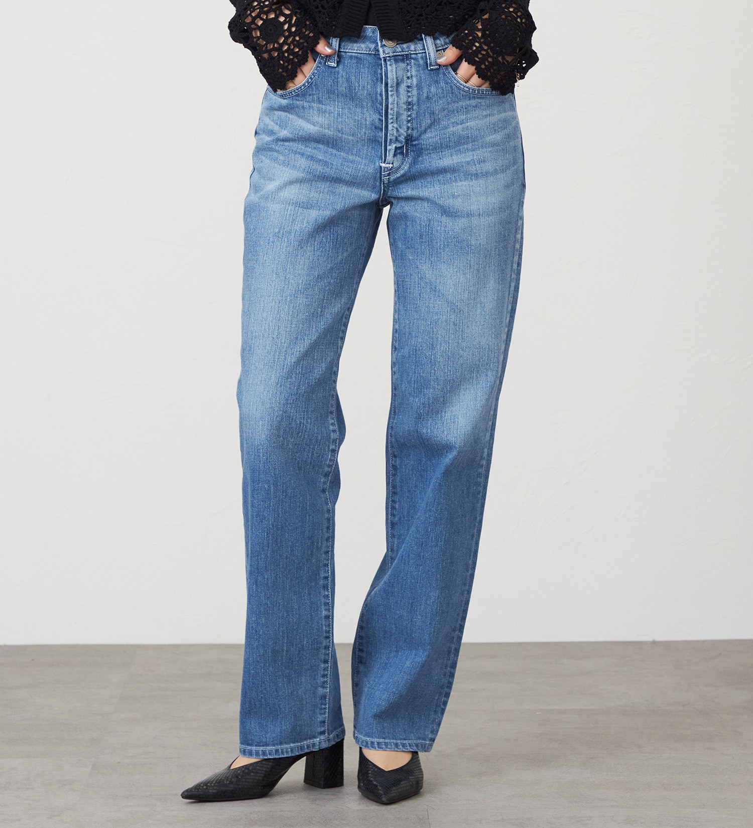 SOMETHING(サムシング)のSOMETHING ELSA NOUVEAU STRAIGHT/ストレートデニムパンツ|パンツ/デニム/ジーンズパンツ/レディース|淡色ブルー