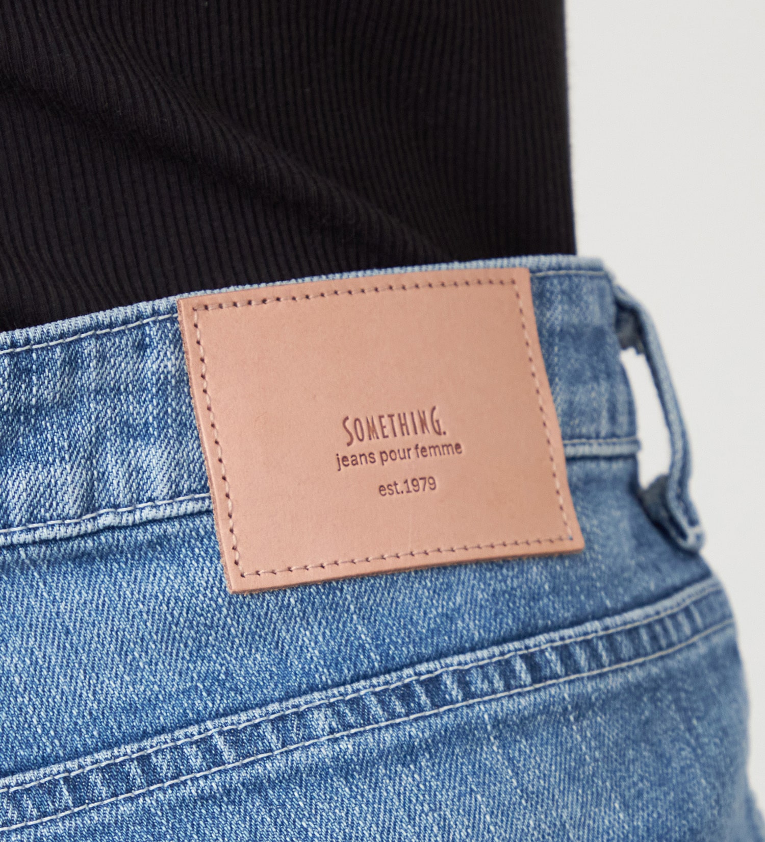 SOMETHING(サムシング)のSOMETHING ELSA NOUVEAU STRAIGHT/ストレートデニムパンツ|パンツ/デニム/ジーンズパンツ/レディース|淡色ブルー