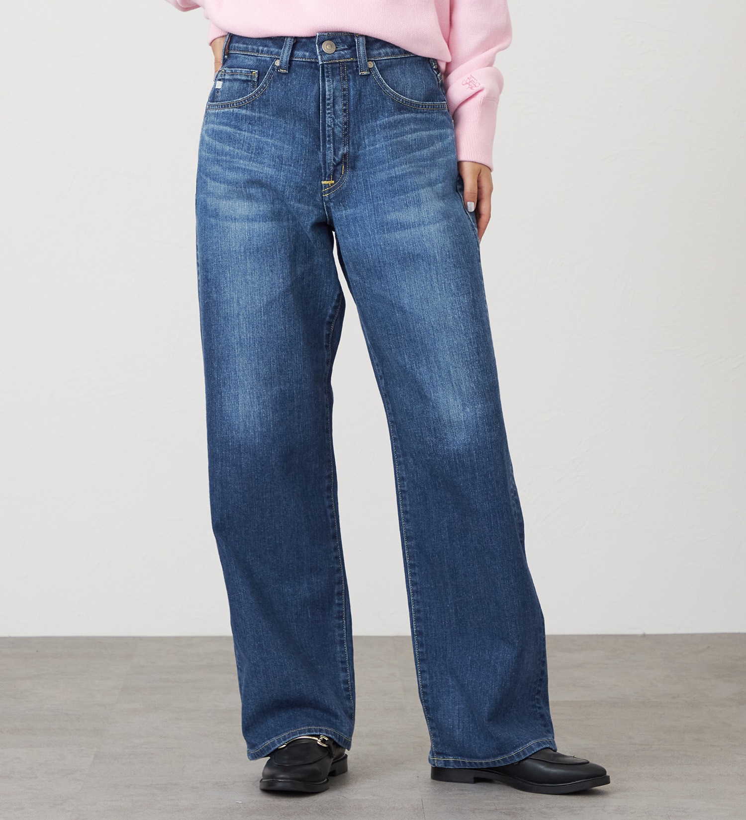 SOMETHING(サムシング)のSOMETHING ELSA NOUVEAU LOOSE STRAIGHT/ルーズストレートデニムパンツ|パンツ/デニム/ジーンズパンツ/レディース|中色ブルー