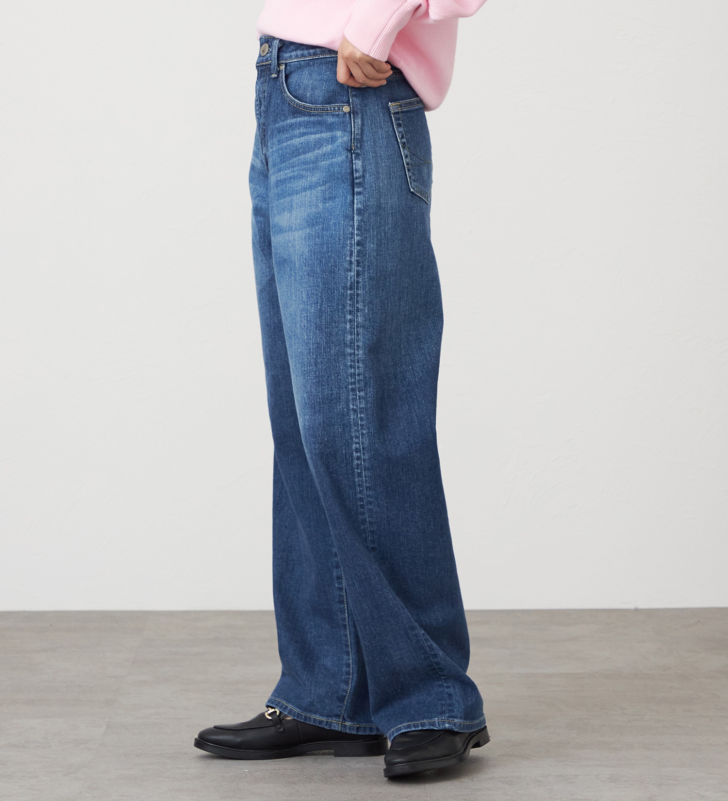 SOMETHING(サムシング)のSOMETHING ELSA NOUVEAU LOOSE STRAIGHT/ルーズストレートデニムパンツ|パンツ/デニム/ジーンズパンツ/レディース|中色ブルー