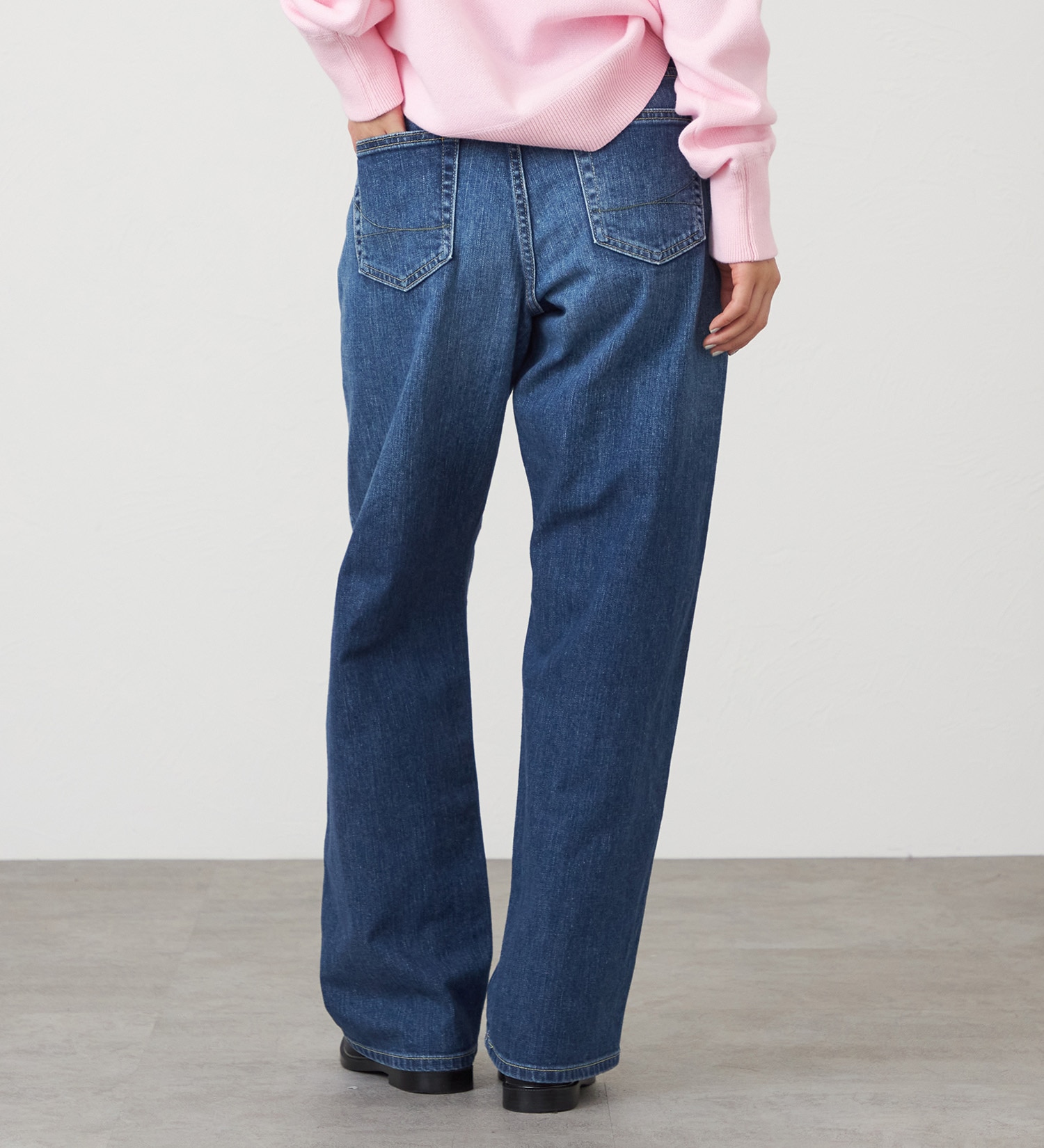 SOMETHING(サムシング)のSOMETHING ELSA NOUVEAU LOOSE STRAIGHT/ルーズストレートデニムパンツ|パンツ/デニム/ジーンズパンツ/レディース|中色ブルー