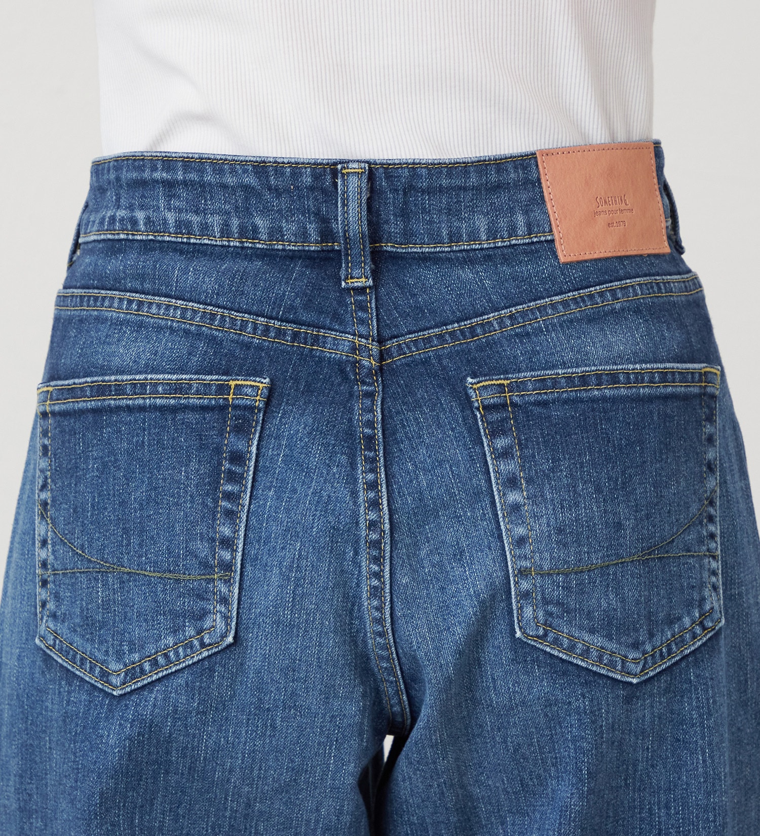 SOMETHING(サムシング)のSOMETHING ELSA NOUVEAU LOOSE STRAIGHT/ルーズストレートデニムパンツ|パンツ/デニム/ジーンズパンツ/レディース|中色ブルー