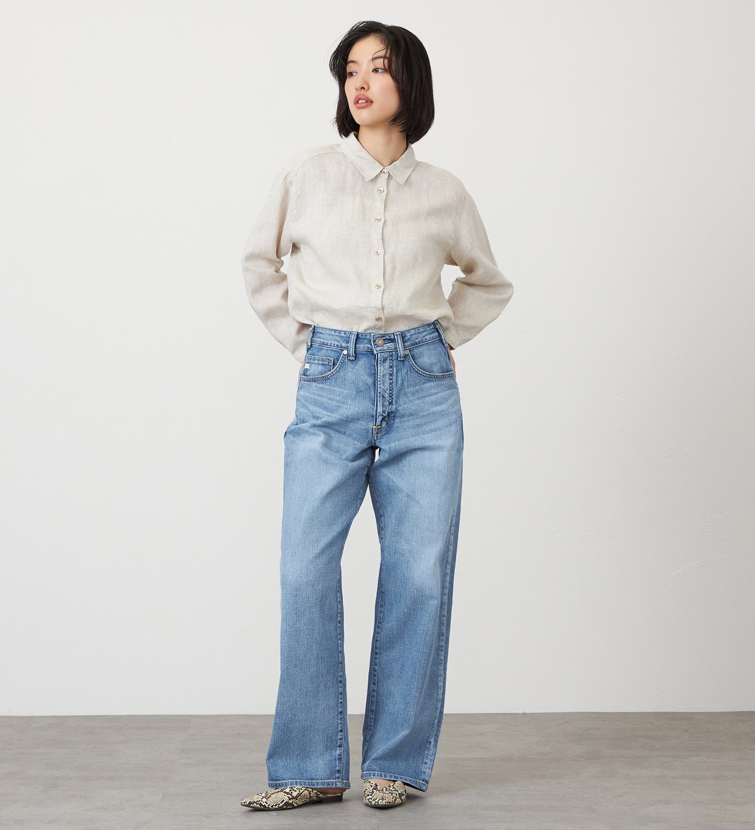 SOMETHING(サムシング)のSOMETHING ELSA NOUVEAU LOOSE STRAIGHT/ルーズストレートデニムパンツ|パンツ/デニム/ジーンズパンツ/レディース|淡色ブルー