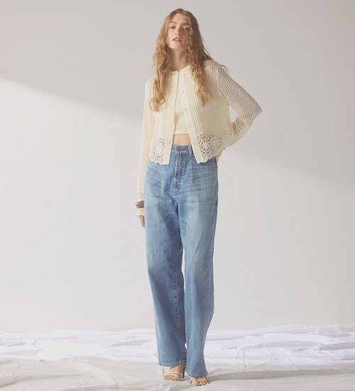 のSOMETHING  CLAUDIA NOUVEAU CURVE/カーブデニムパンツ|//|淡色ブルー