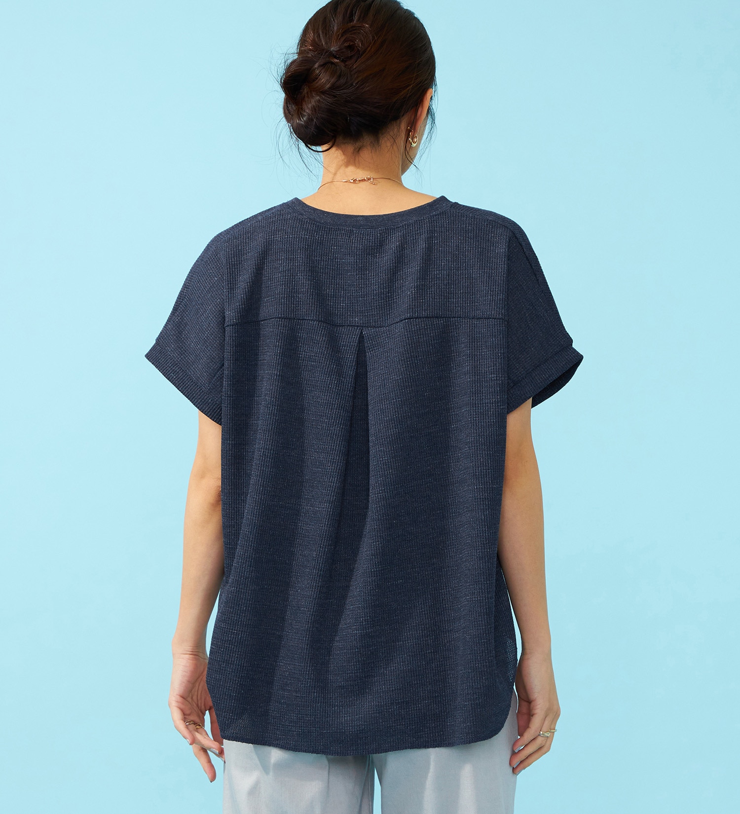 SOMETHING(サムシング)のSOMETHING COOL バックタック半袖Tシャツ【涼】|トップス/Tシャツ/カットソー/レディース|ダークブルー