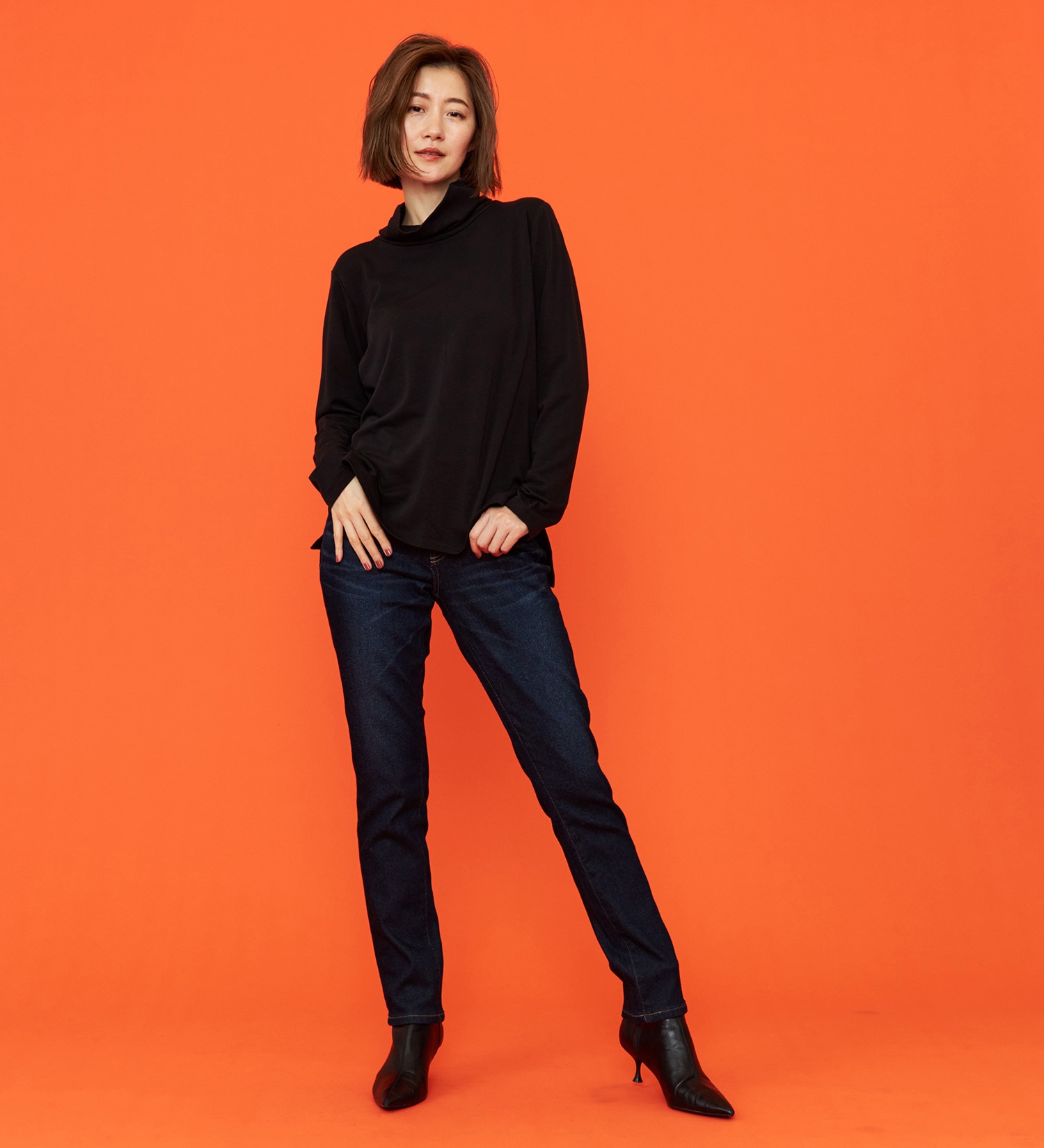 SOMETHING(サムシング)のSOMETHING BODYFIREタートルネックカットソー【暖】|トップス/Tシャツ/カットソー/レディース|ブラック