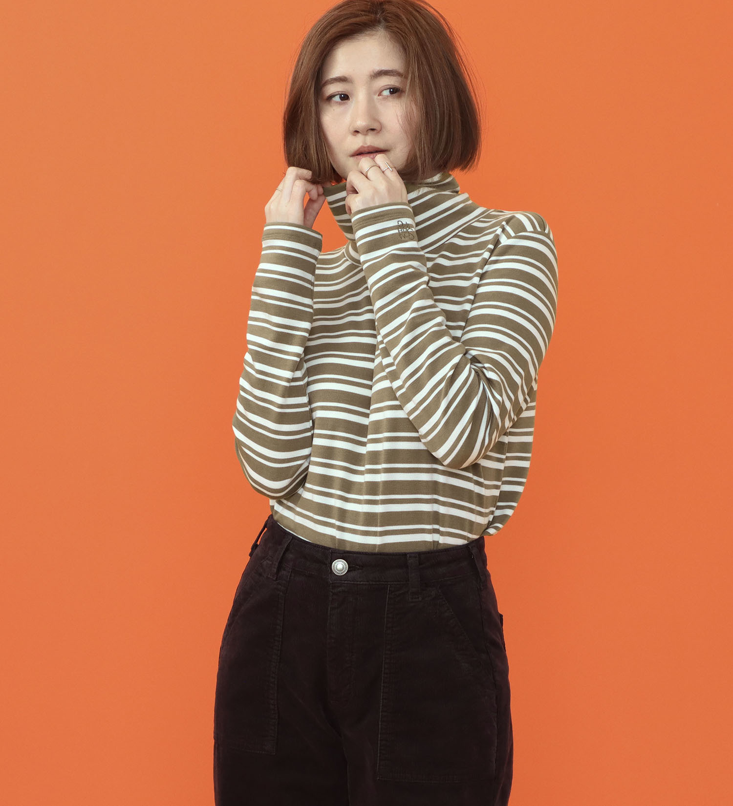 SOMETHING(サムシング)のSOMETHING BODY FIRE タートルネックカットソー【長袖】|トップス/Tシャツ/カットソー/レディース|ライトカーキ