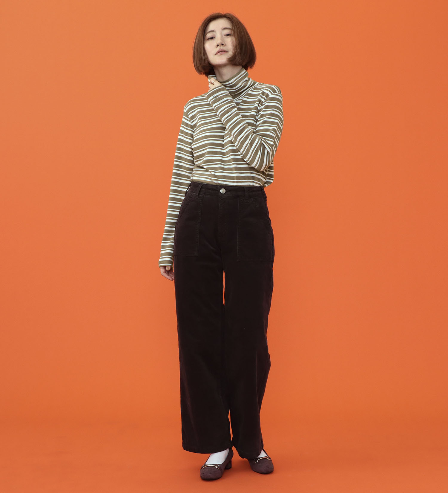 SOMETHING(サムシング)のSOMETHING BODY FIRE タートルネックカットソー【長袖】|トップス/Tシャツ/カットソー/レディース|ライトカーキ