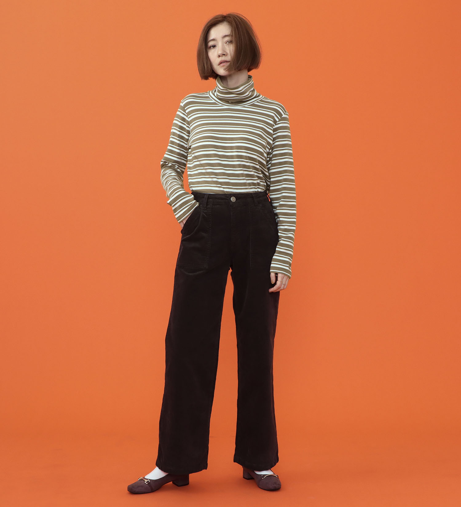 SOMETHING(サムシング)のSOMETHING BODY FIRE タートルネックカットソー【長袖】|トップス/Tシャツ/カットソー/レディース|ライトカーキ