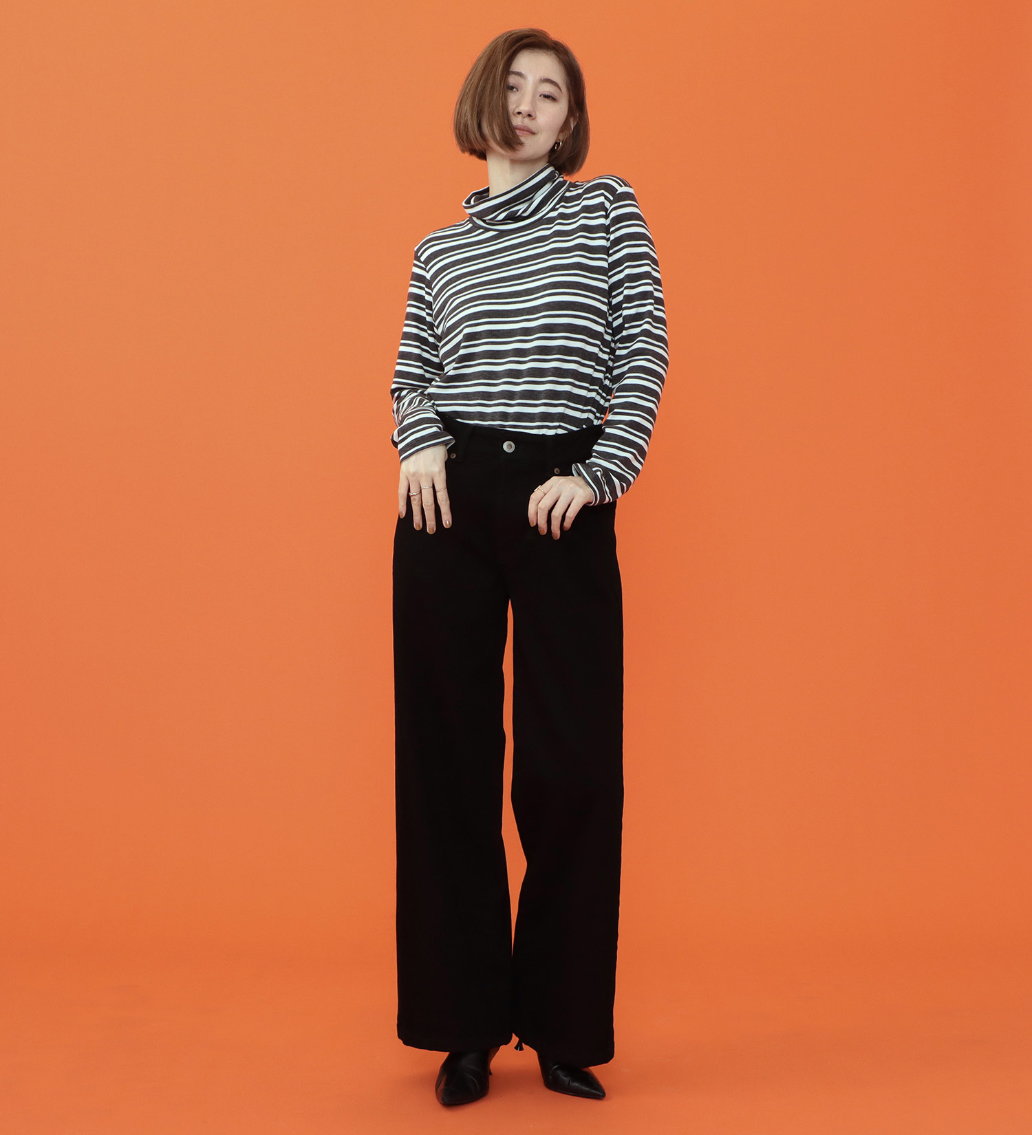 SOMETHING(サムシング)のSOMETHING BODY FIRE タートルネックカットソー【長袖】|トップス/Tシャツ/カットソー/レディース|チャコールグレー