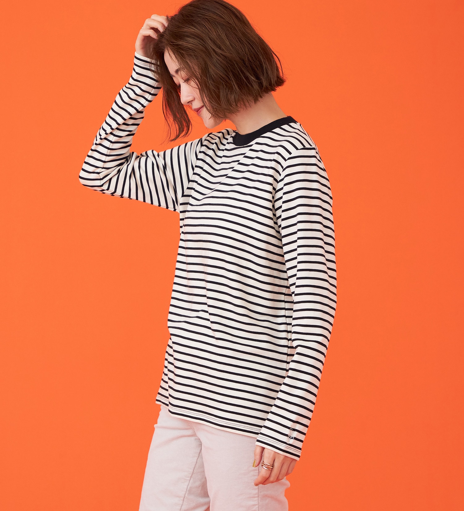 SOMETHING(サムシング)のSOMETHING BODYFIREモックネック長袖カットソー【暖】|トップス/Tシャツ/カットソー/レディース|ブラック×ホワイト