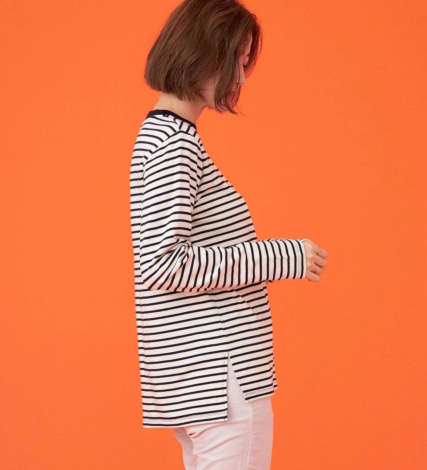 SOMETHING(サムシング)のSOMETHING BODYFIREモックネック長袖カットソー【暖】|トップス/Tシャツ/カットソー/レディース|ブラック×ホワイト