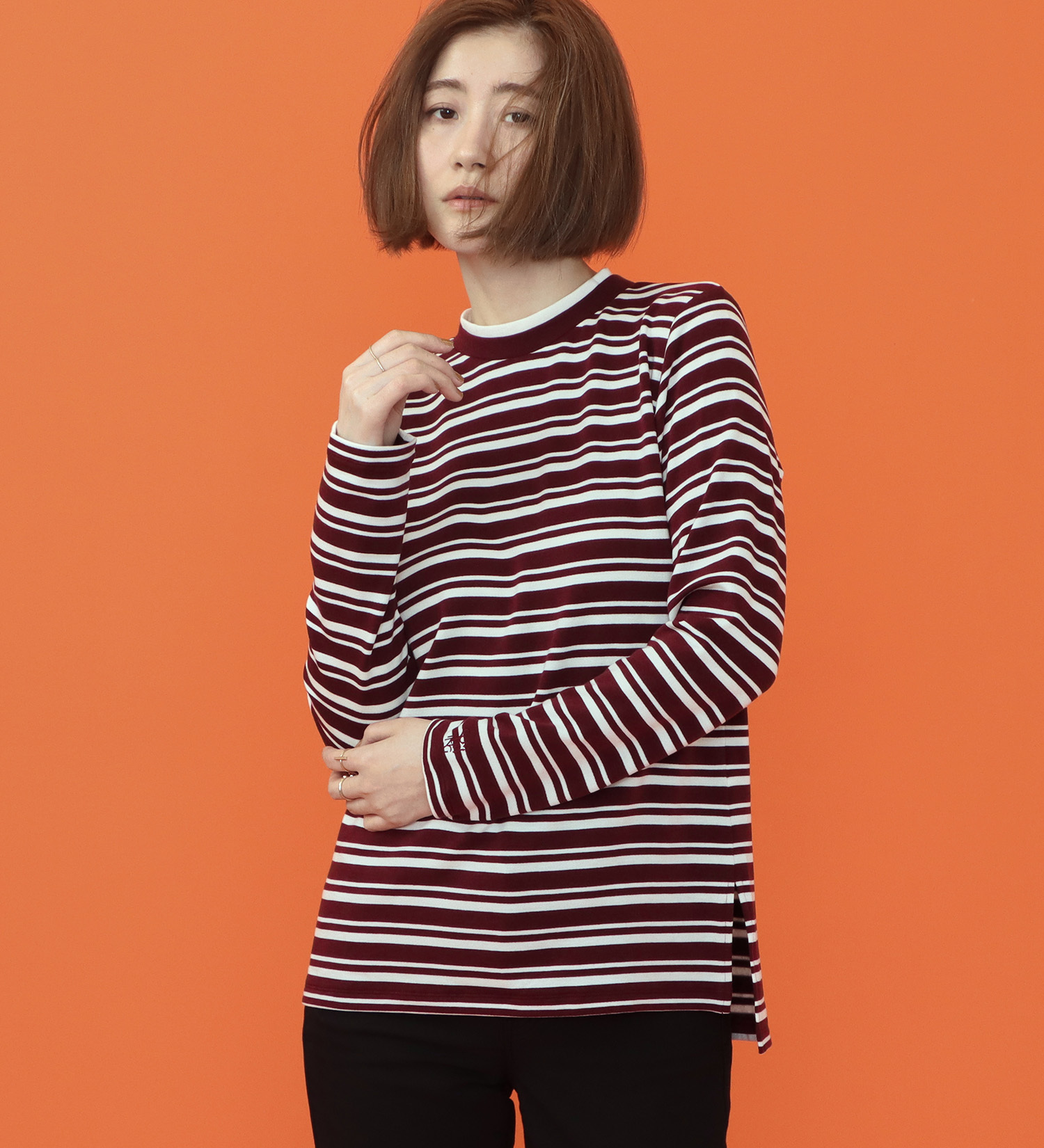 SOMETHING(サムシング)のSOMETHING BODY FIRE レイヤードネックカットソー【長袖】|トップス/Tシャツ/カットソー/レディース|バーガンディー