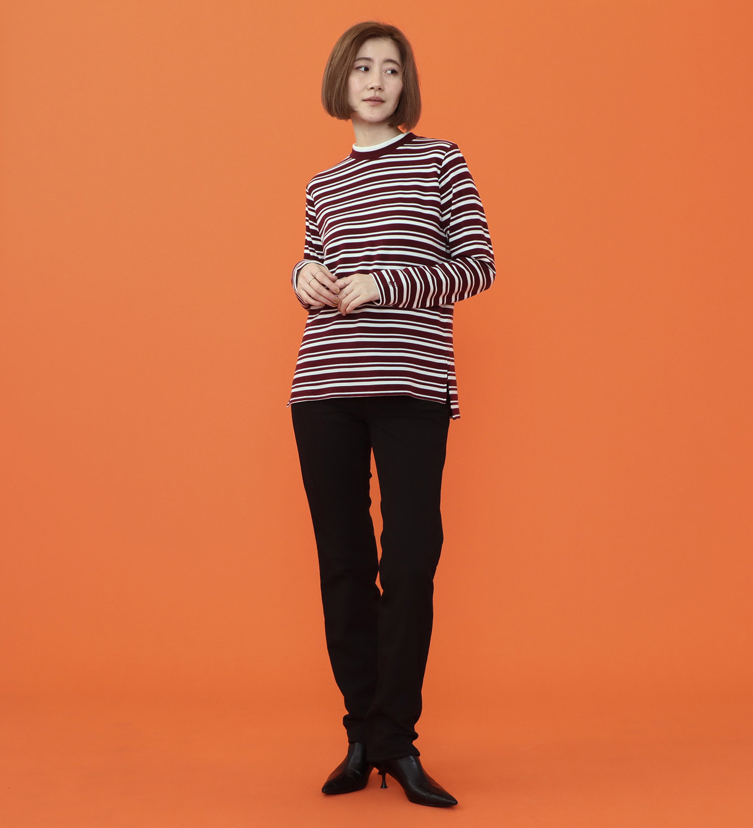 SOMETHING(サムシング)のSOMETHING BODY FIRE レイヤードネックカットソー【長袖】|トップス/Tシャツ/カットソー/レディース|バーガンディー