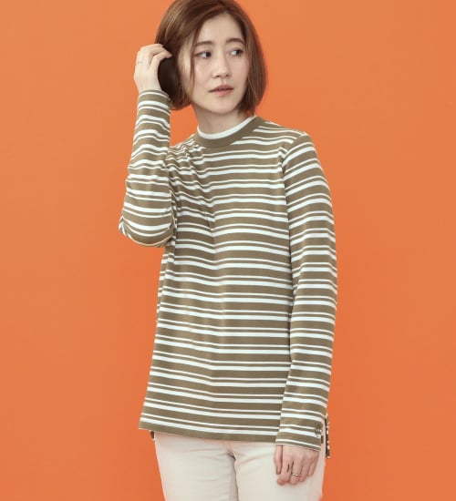 SOMETHING(サムシング)のSOMETHING BODY FIRE レイヤードネックカットソー【長袖】|トップス/Tシャツ/カットソー/レディース|ライトカーキ
