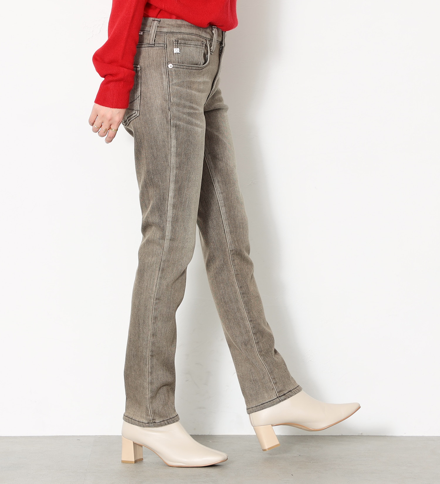 SOMETHING(サムシング)の【SALE】SOMETHING BODY FIRE テーパードデニムパンツ【暖】|パンツ/デニムパンツ/レディース|ベージュ