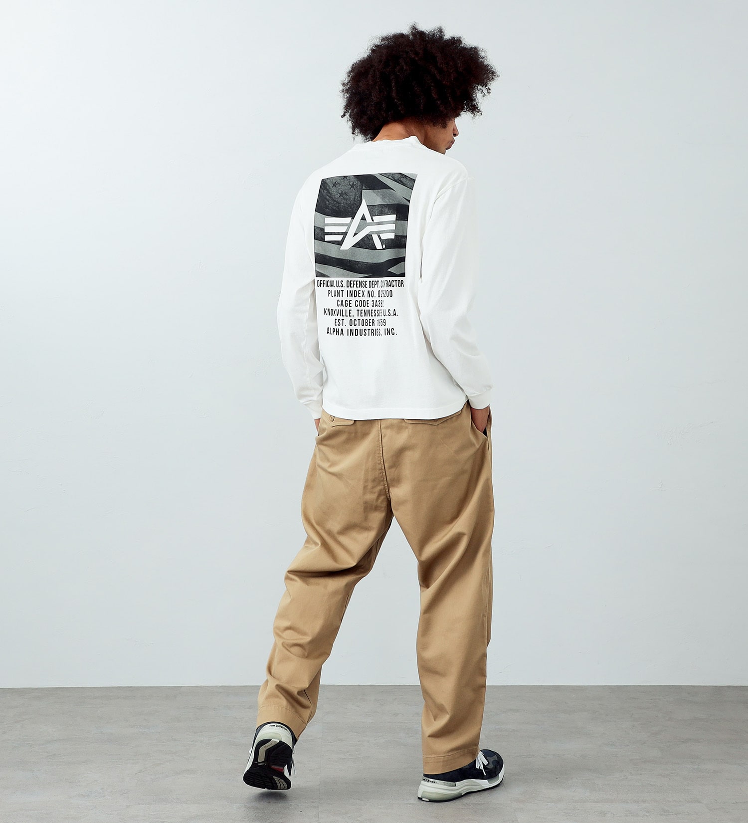 ALPHA(アルファ)の【GW SALE】フォトBOX-Aバックプリント 長袖Tシャツ|トップス/Tシャツ/カットソー/メンズ|ホワイト
