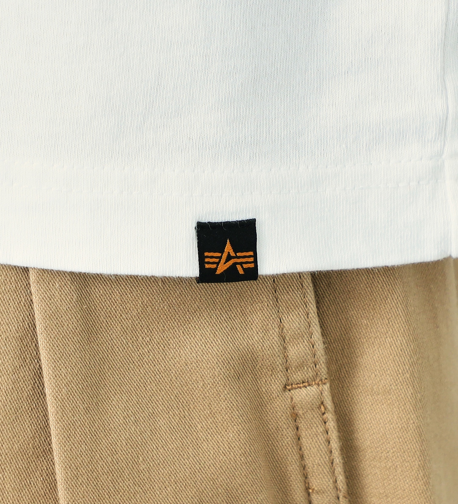 ALPHA(アルファ)のSKULL バックプリント長袖Tシャツ|トップス/Tシャツ/カットソー/メンズ|ホワイト