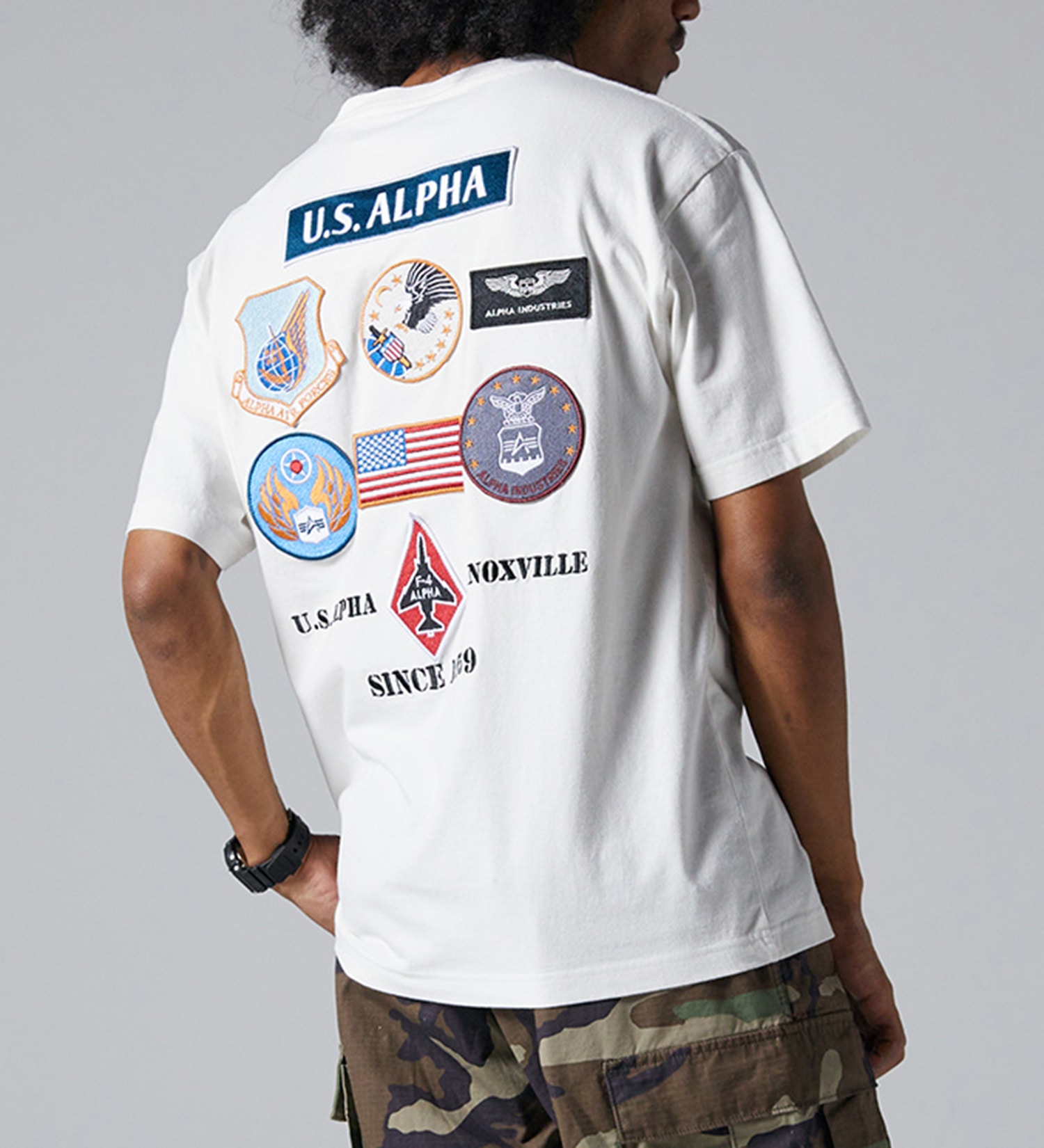 ALPHA(アルファ)のフライトパッチ Tシャツ 半袖|トップス/Tシャツ/カットソー/メンズ|ホワイト