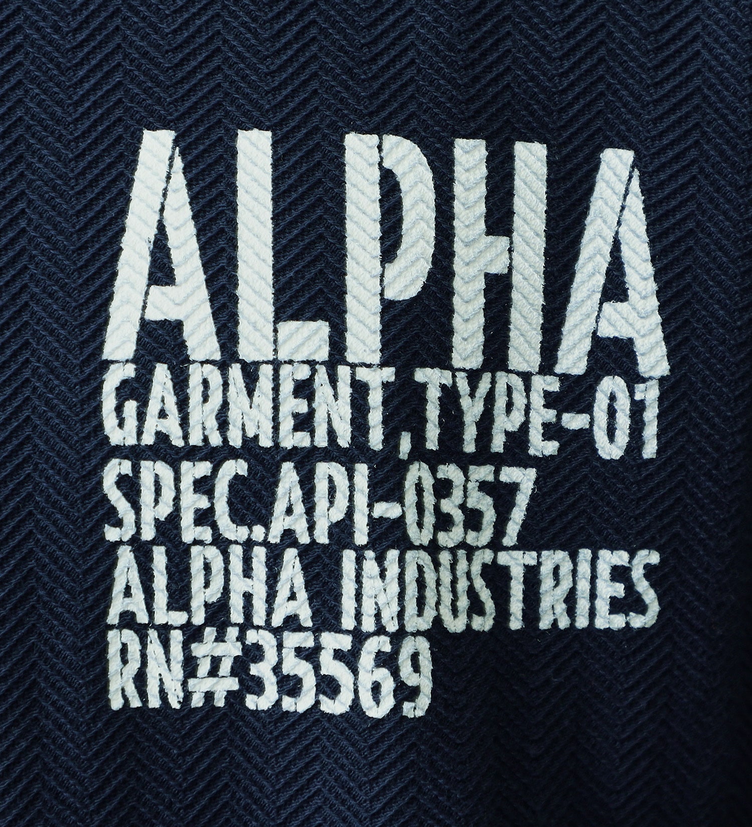 ALPHA(アルファ)の【おまとめ割対象】ヘリンボーン ステンシル風プリントTシャツ 半袖|トップス/Tシャツ/カットソー/メンズ|ネイビー