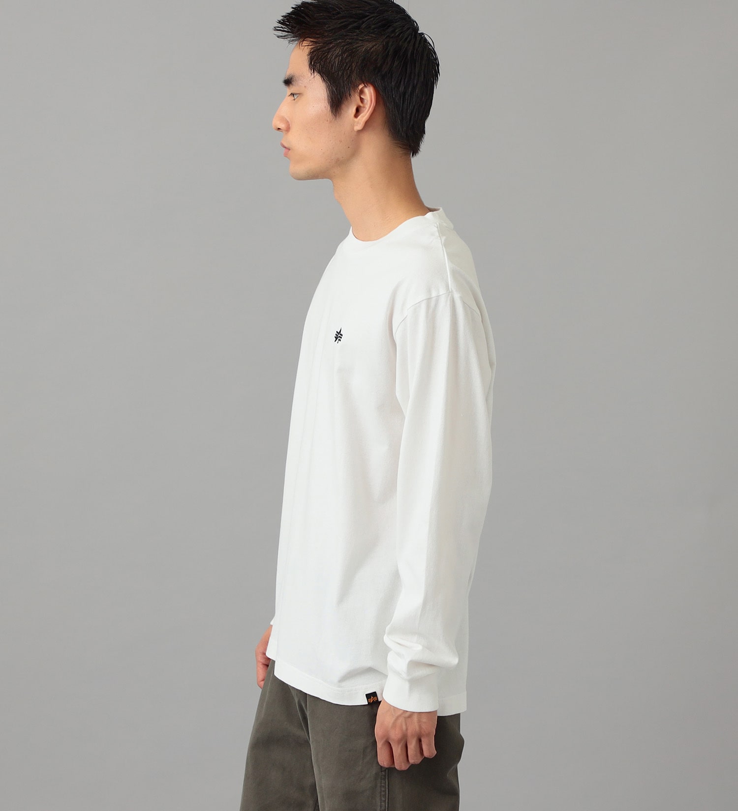ALPHA(アルファ)のバックプリントボックスロゴ 長袖Tシャツ|トップス/Tシャツ/カットソー/メンズ|ホワイト