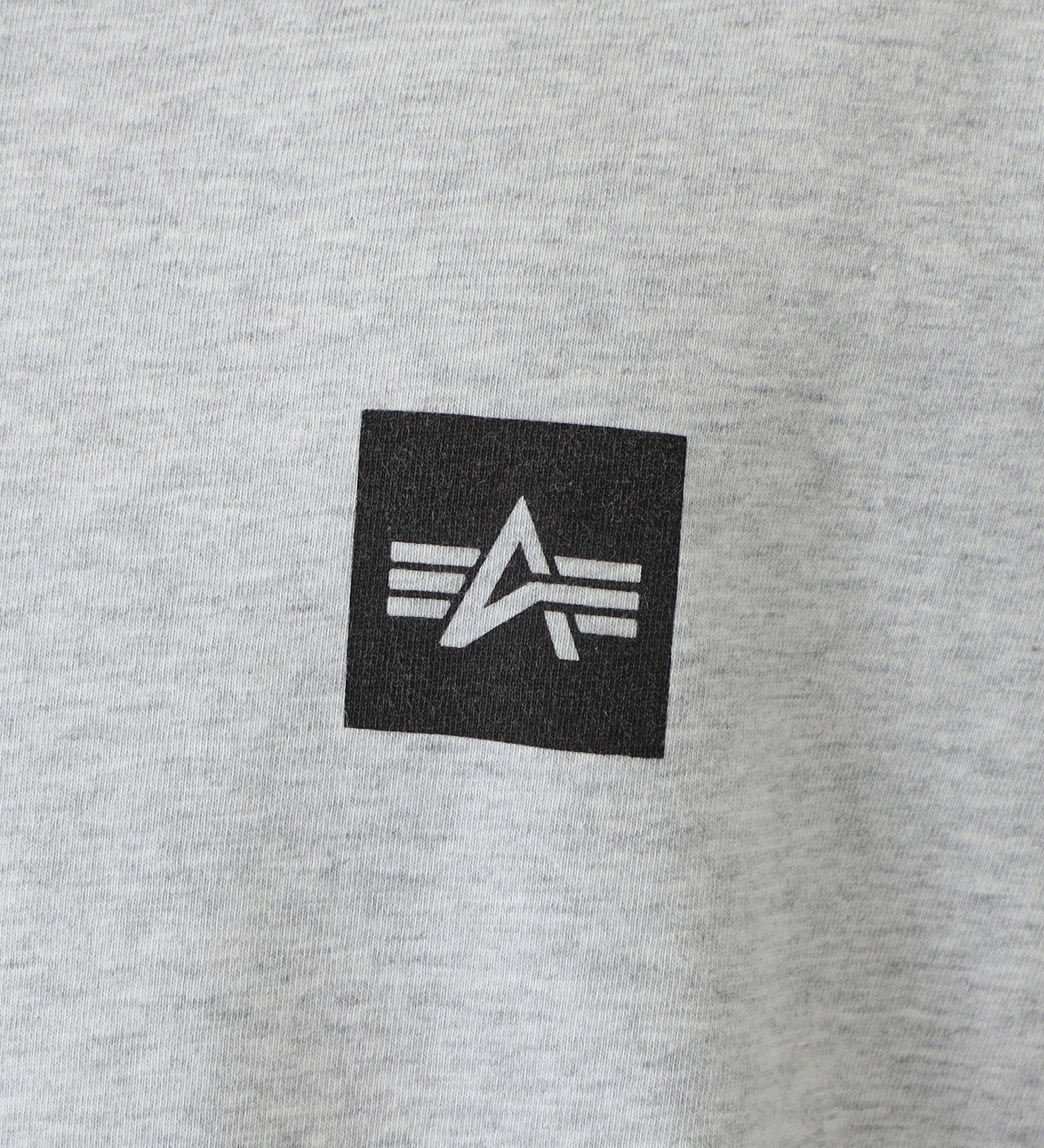 ALPHA(アルファ)の【GW SALE】Aマークボックスロゴ ワンポイント長袖Tシャツ|トップス/Tシャツ/カットソー/メンズ|ヘザ－グレー
