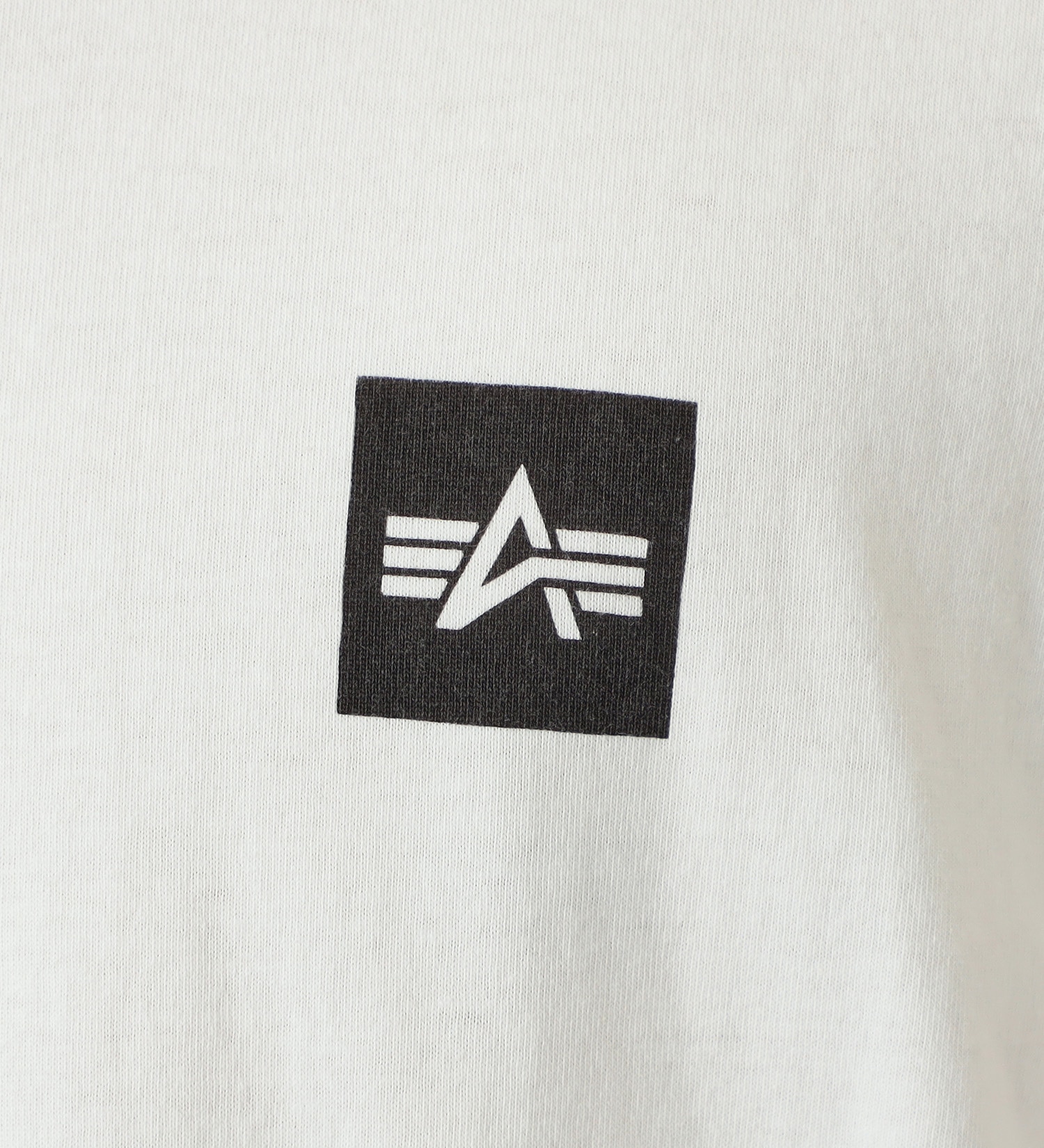 ALPHA(アルファ)の【GW SALE】Aマークボックスロゴ ワンポイント長袖Tシャツ|トップス/Tシャツ/カットソー/メンズ|ホワイト