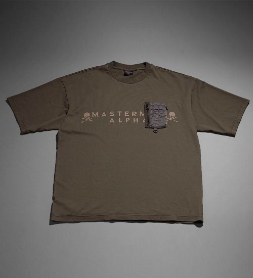 ALPHA(アルファ)の【MASTERMIND x ALPHA】ユーティリティーポケット半袖Tシャツ|トップス/Tシャツ/カットソー/メンズ|グリーン