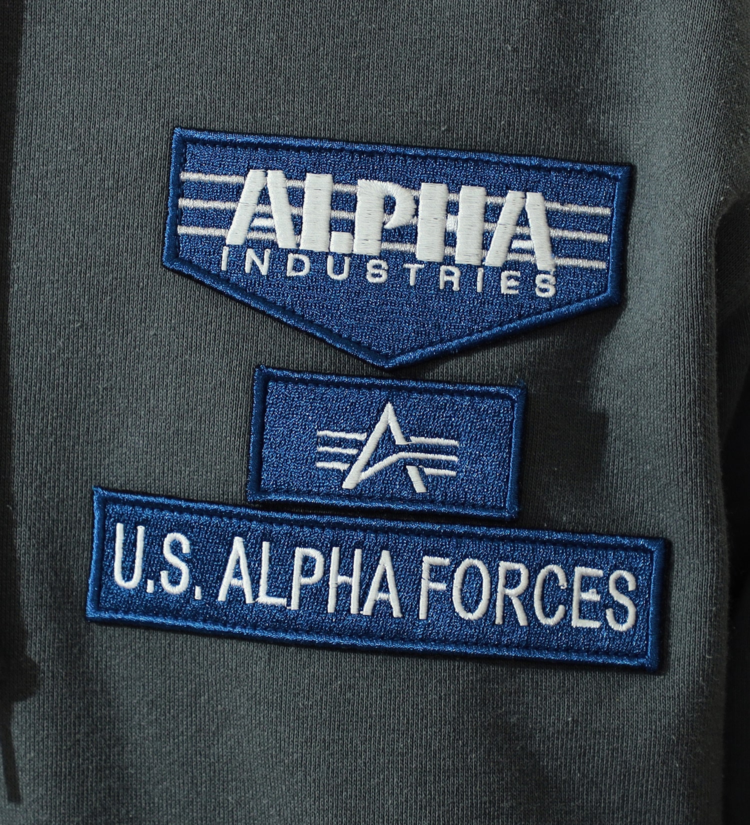 ALPHA(アルファ)の【大きいサイズ】パッチドフルジップパーカー|トップス/パーカー/メンズ|グレー