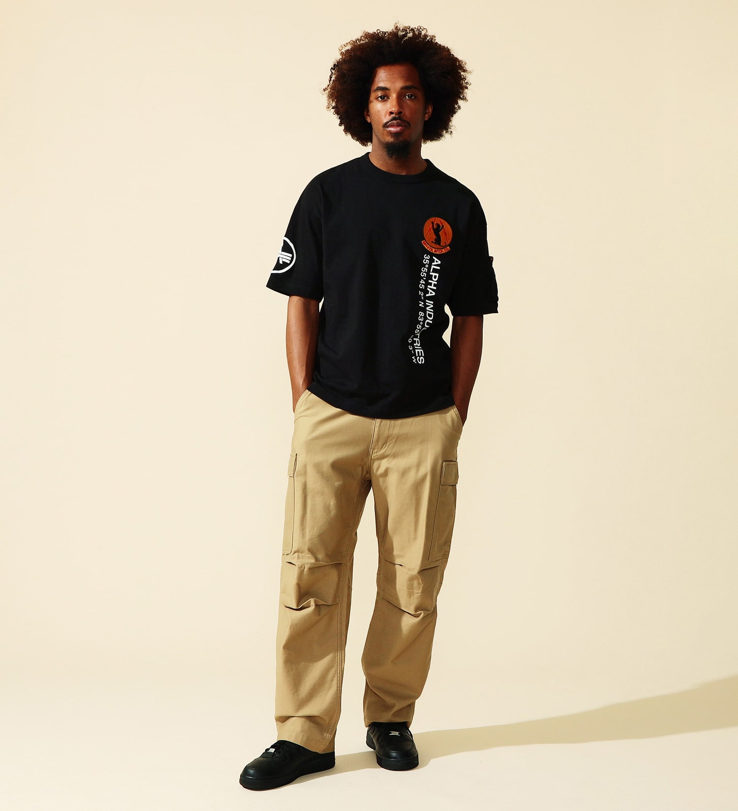 ALPHA(アルファ)のUSAF パッチプリントTシャツ 半袖|トップス/Tシャツ/カットソー/メンズ|ブラック