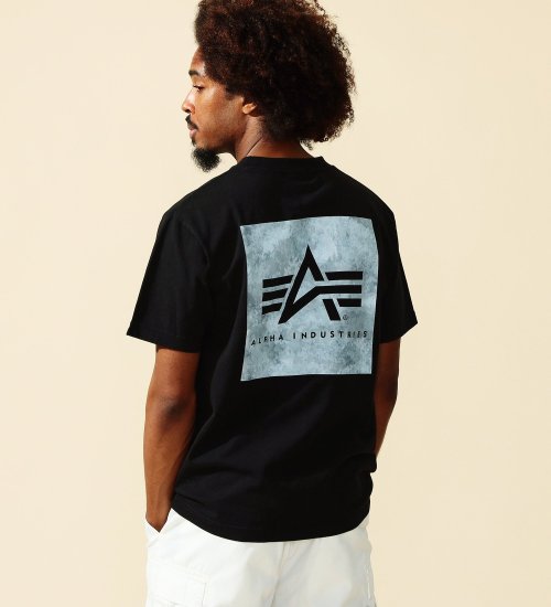 ALPHA(アルファ)の【ポイントアップ対象】バックプリントBOXロゴTシャツ 半袖|トップス/Tシャツ/カットソー/メンズ|ブラック