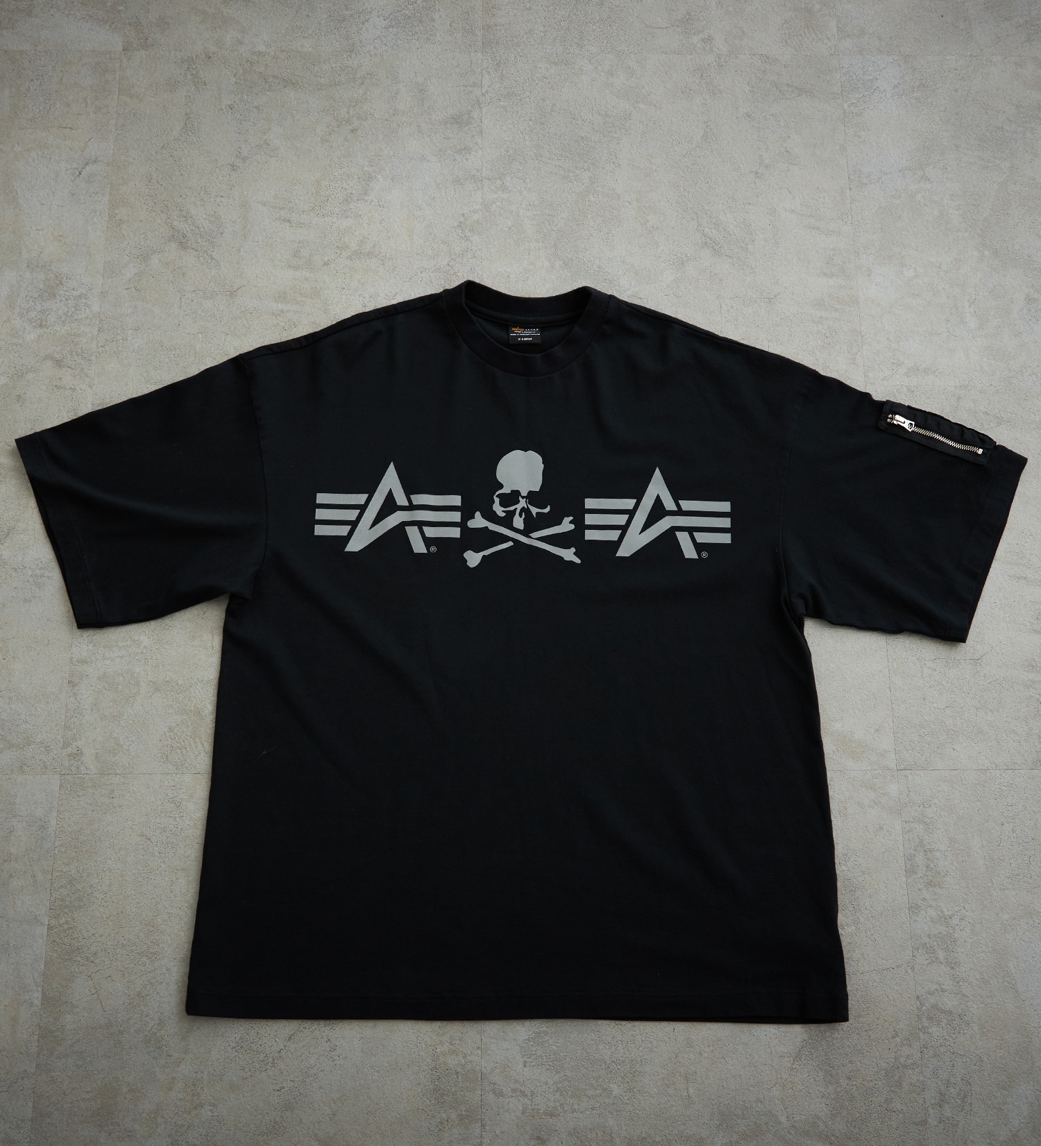 ALPHA(アルファ)の【MASTERMIND x ALPHA】ユーティリティ― Tシャツポケット 半袖|トップス/Tシャツ/カットソー/メンズ|ブラック