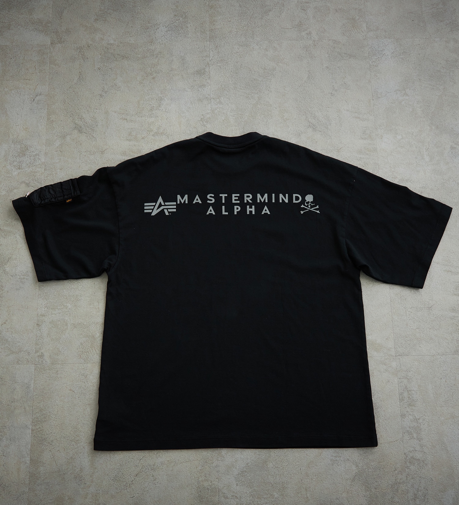 ALPHA(アルファ)の【MASTERMIND x ALPHA】ユーティリティ― Tシャツポケット 半袖|トップス/Tシャツ/カットソー/メンズ|ブラック