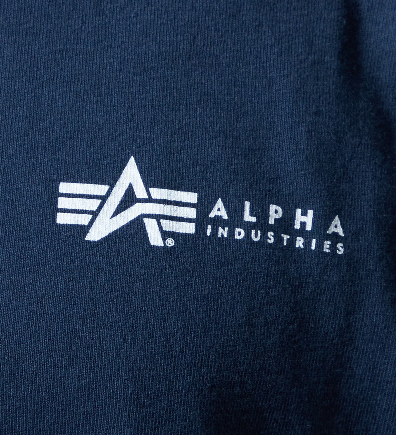 ALPHA(アルファ)のCAGE CODE プリントTシャツ 長袖|トップス/Tシャツ/カットソー/メンズ|ネイビー