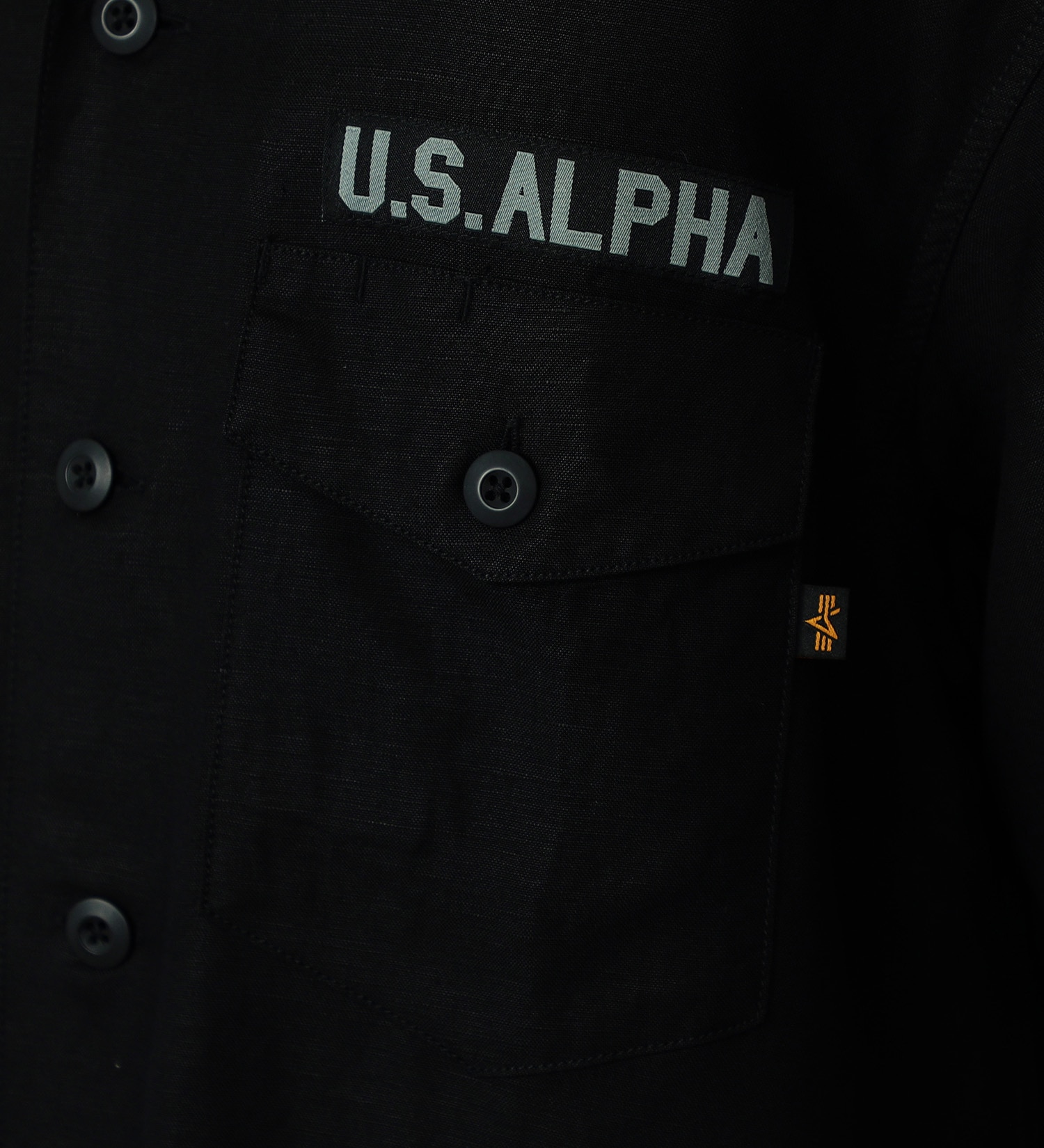 ALPHA(アルファ)のユーティリティリネンシャツ / スーベニア刺繍 半袖（SOUVENIR）|トップス/シャツ/ブラウス/メンズ|ブラック