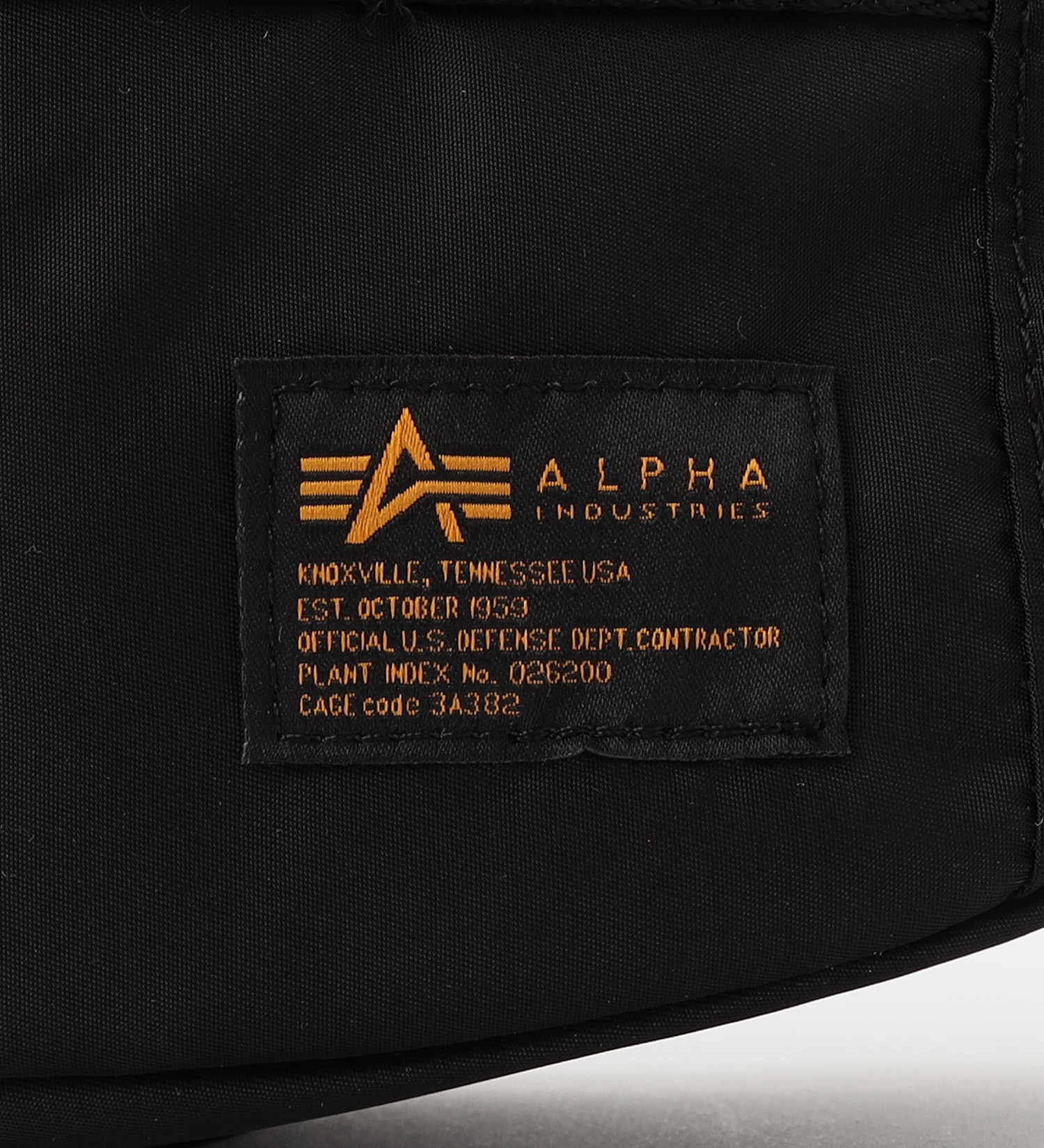 ALPHA(アルファ)のナイロンコーデュラツイル ショルダーバッグ|バッグ/ショルダーバッグ/メンズ|ブラック