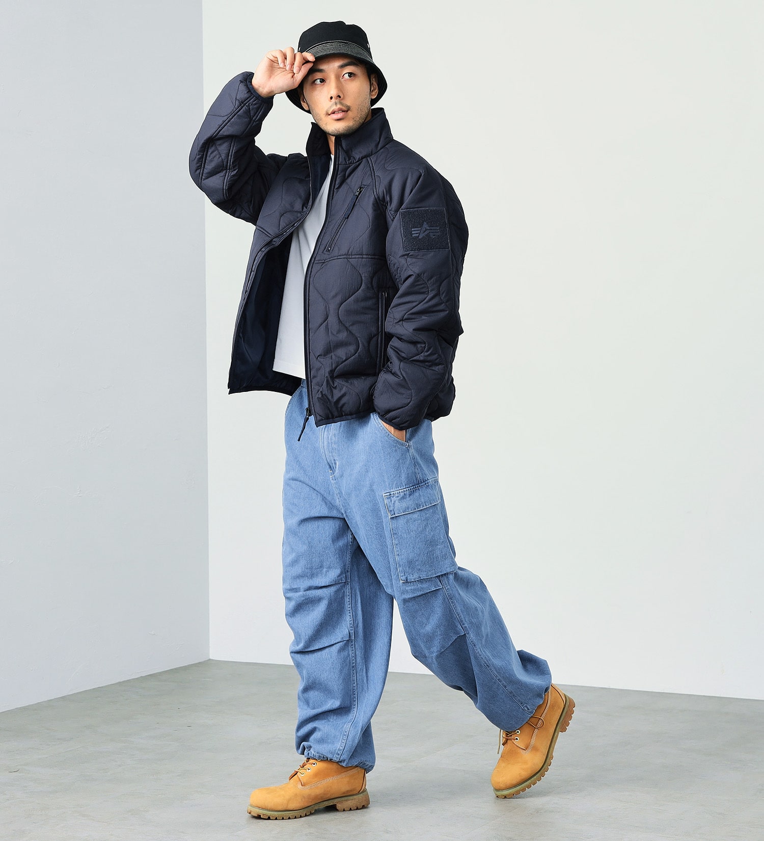 EDWIN(エドウイン)の【SALE】WEB限定【ユニセックス】EDWIN STEPMARK バルーンデニムカーゴパンツ|パンツ/カーゴパンツ/メンズ|淡色ブルー
