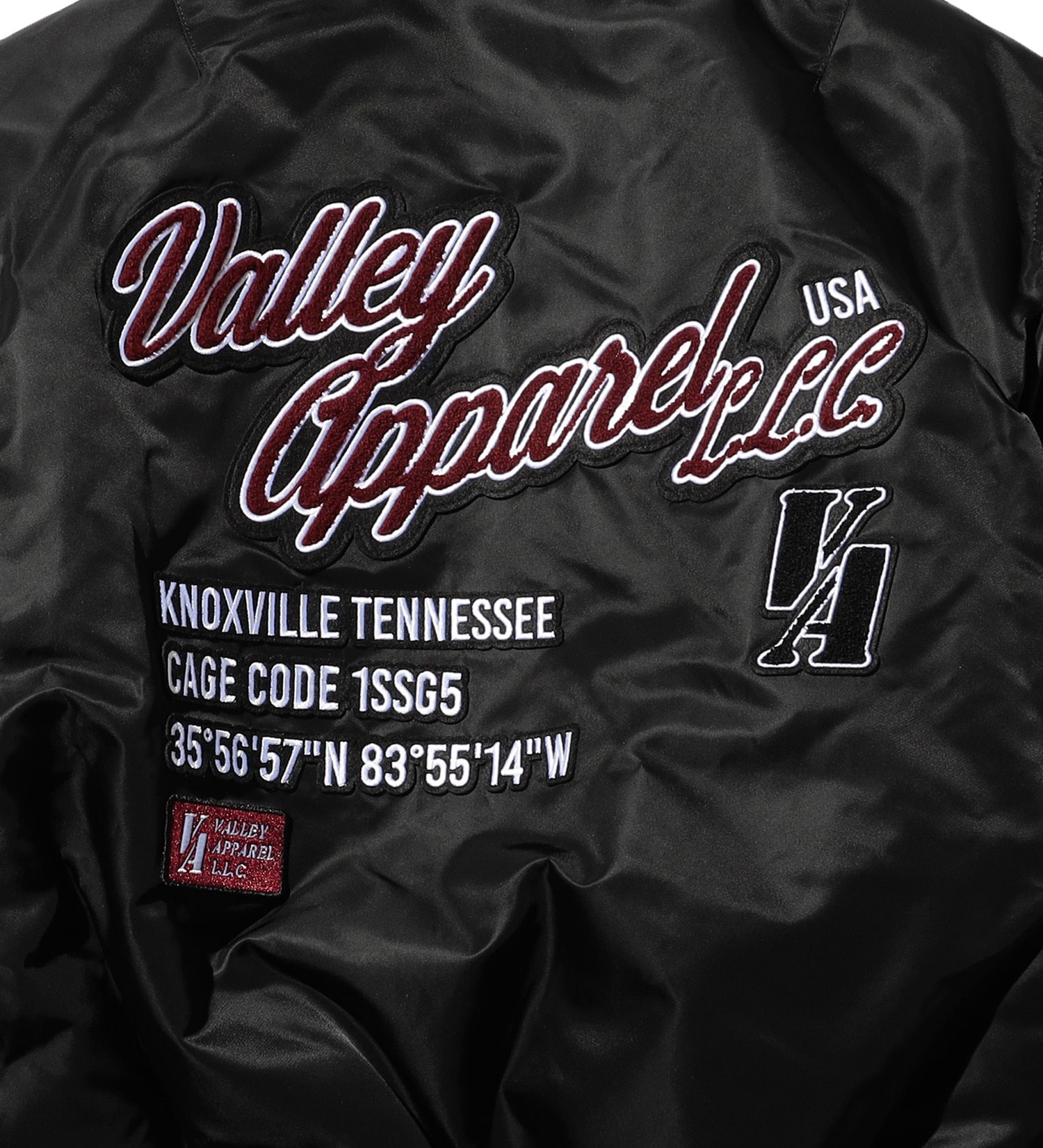 VALLEY APPAREL(バレー アパレル)のスタジャン風MA-1 フライトナイロンジャケット|ジャケット/アウター/ミリタリージャケット/メンズ|ブラック