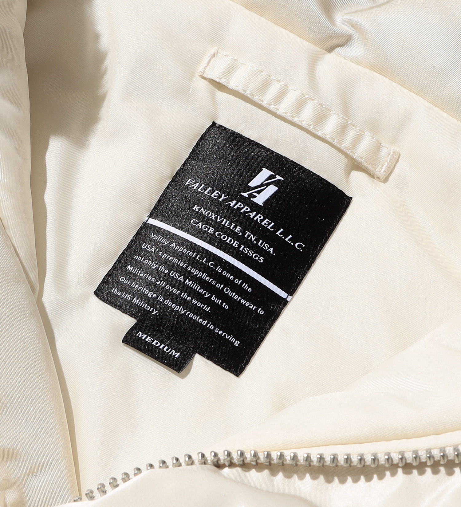 VALLEY APPAREL(バレー アパレル)のレディース N-2B ショートナイロンジャケット|ジャケット/アウター/ミリタリージャケット/レディース|アイボリー