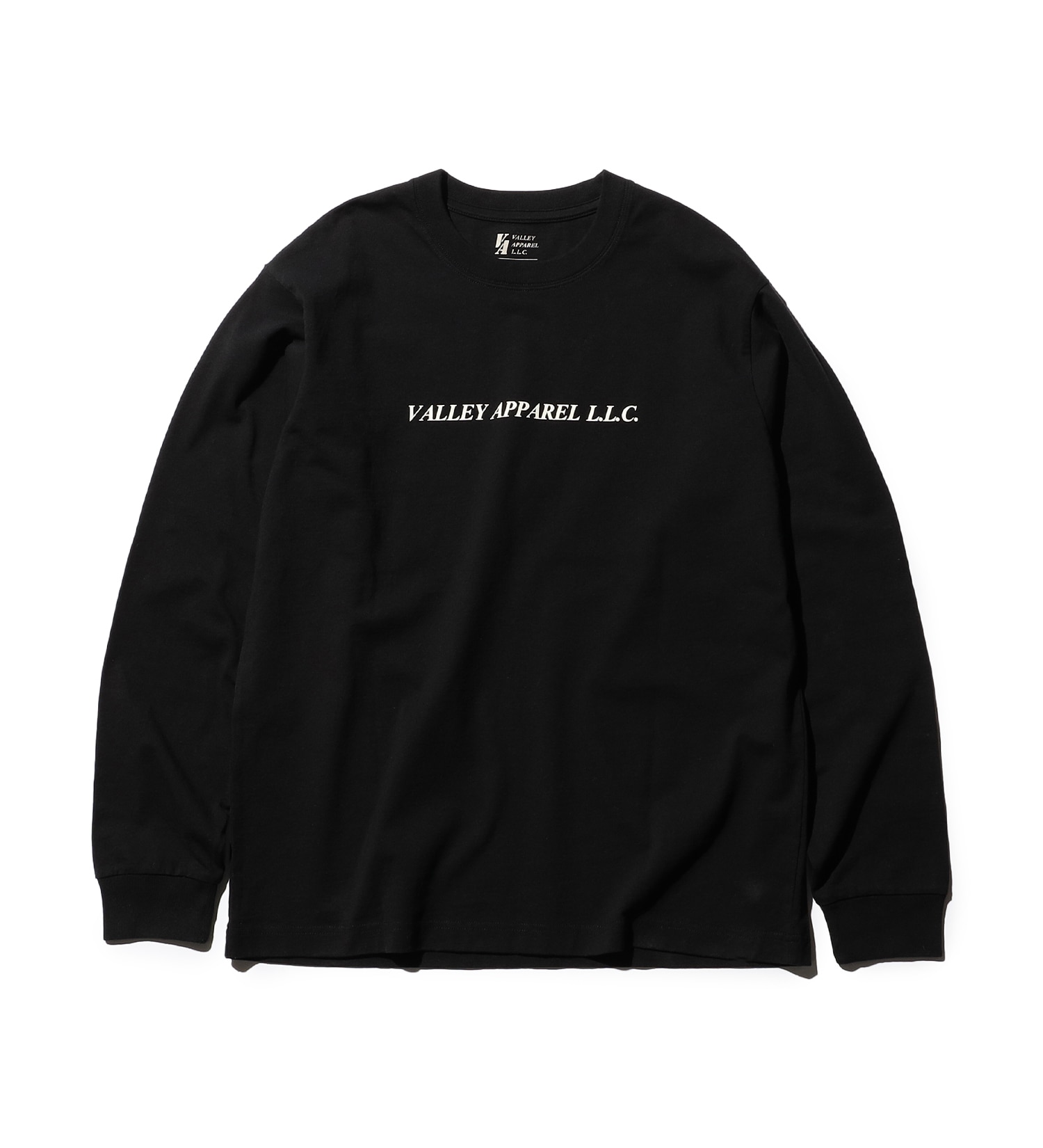 VALLEY APPAREL(バレー アパレル)のバーティカルロゴプリントTシャツ 長袖|トップス/Tシャツ/カットソー/メンズ|ブラック