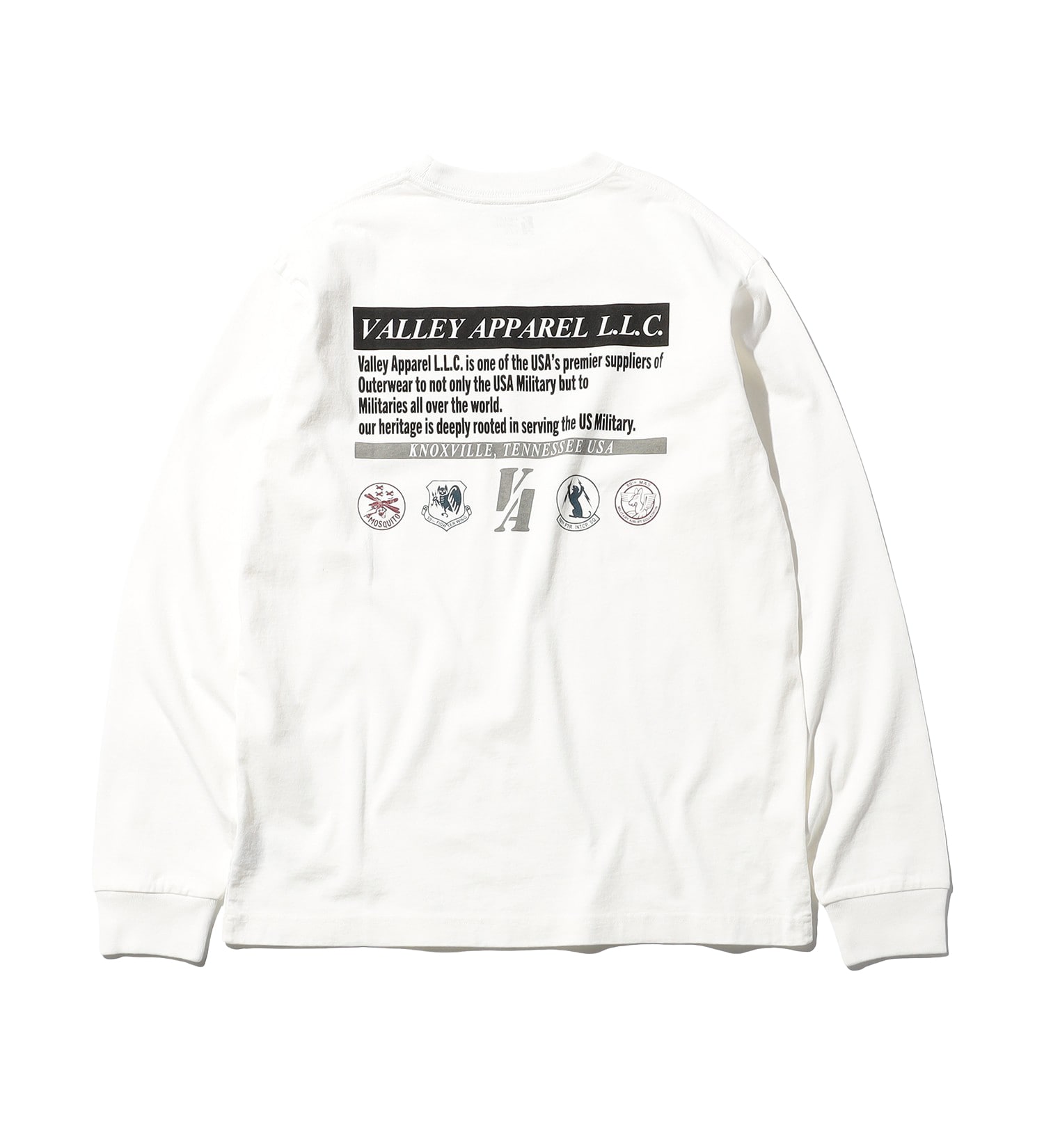 VALLEY APPAREL(バレー アパレル)のスクアドロンパッチプリントTシャツ 長袖|トップス/Tシャツ/カットソー/メンズ|ホワイト