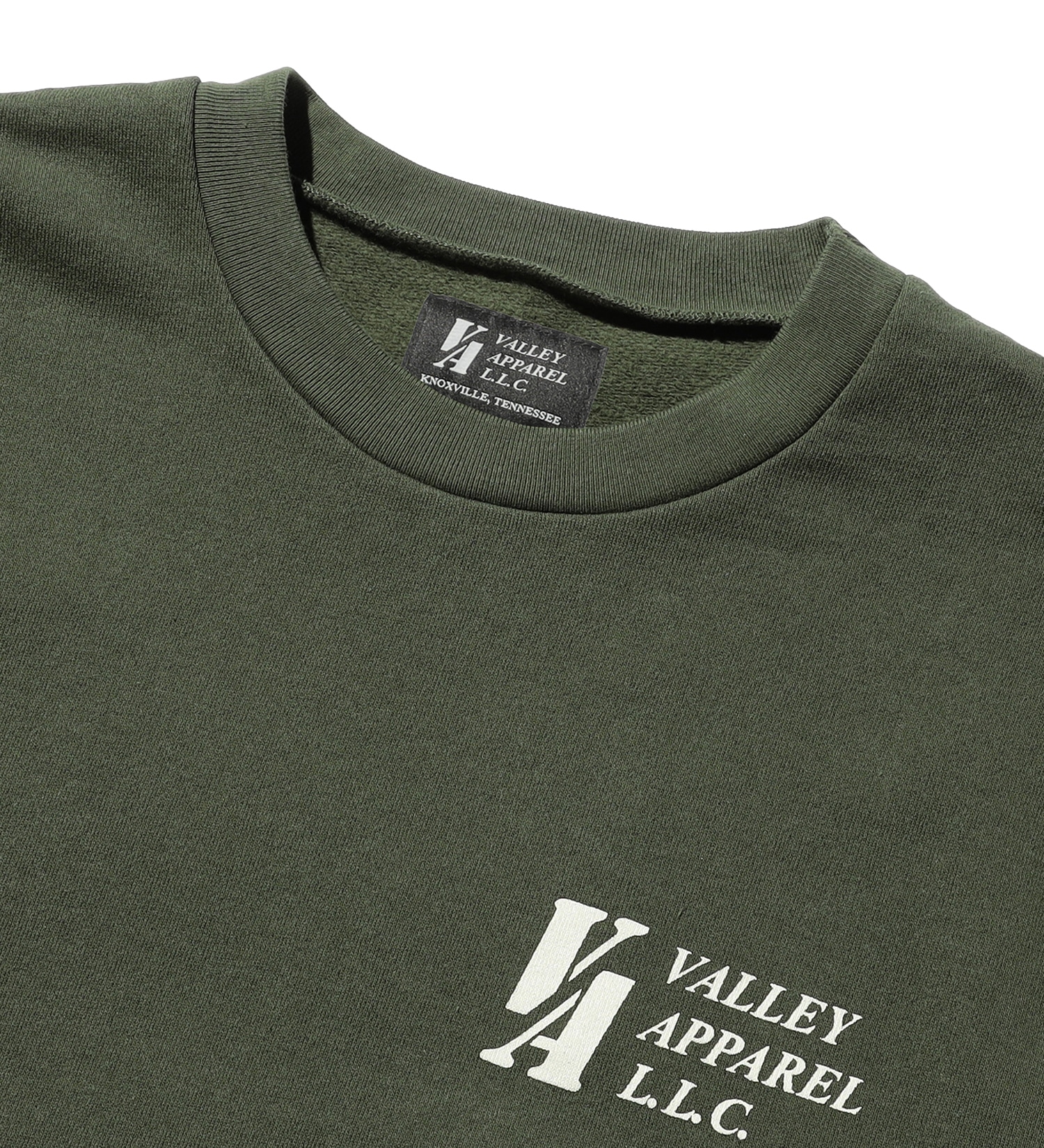 VALLEY APPAREL(バレー アパレル)のスタジャンワッペン風クルーネックスウェット|トップス/スウェット/メンズ|ヘザ-グレー