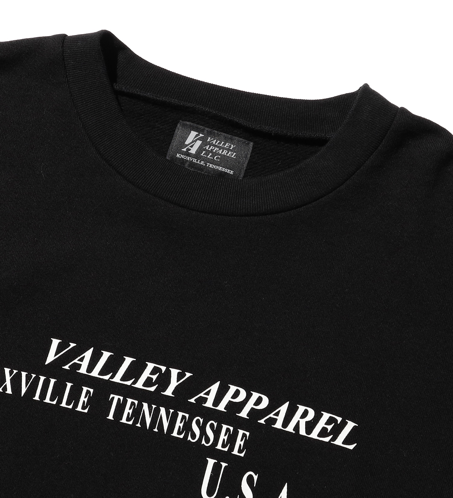 VALLEY APPAREL(バレー アパレル)のヒストリープリントクルーネックスウェット|トップス/スウェット/メンズ|ブラック