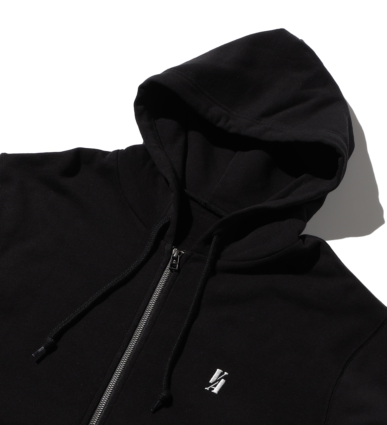 VALLEY APPAREL(バレー アパレル)のベーシックエンブレムジップパーカー|トップス/パーカー/メンズ|ブラック