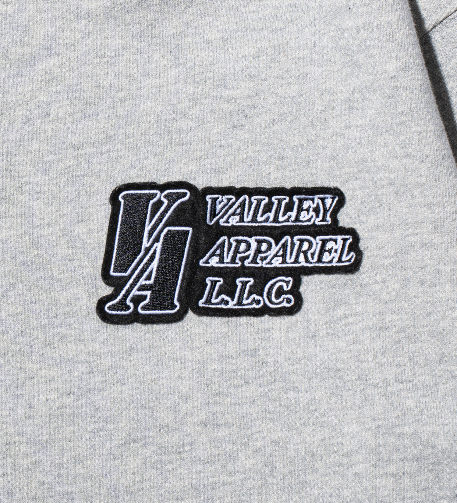 VALLEY APPAREL(バレー アパレル)のパッチ プルオーバーパーカー|トップス/パーカー/メンズ|ヘザ－グレー