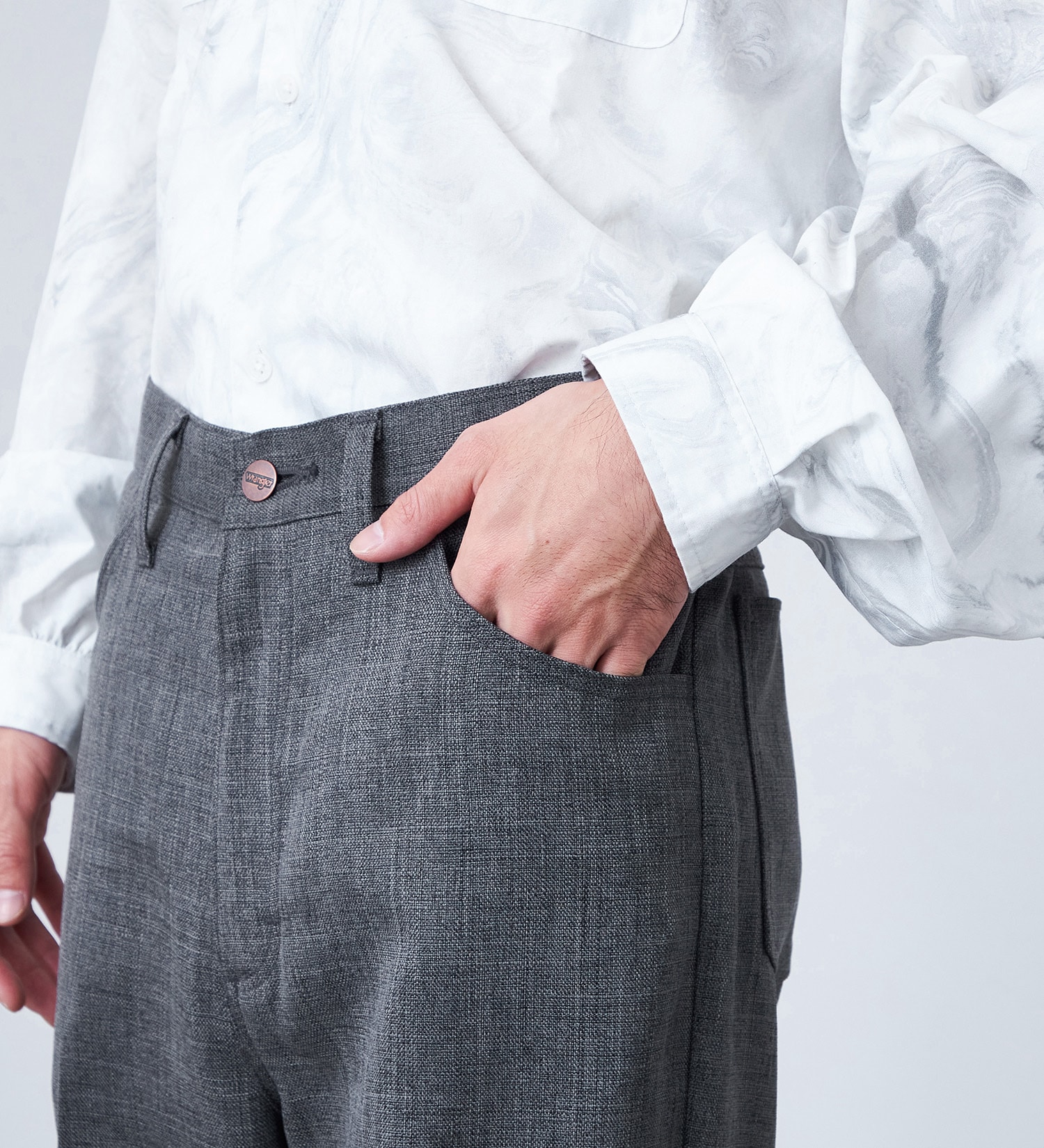 Wrangler(ラングラー)のWRANGLER WRANCHER/【リネンライク】ランチャーフレアードレスパンツ|パンツ/パンツ/メンズ|チャコール